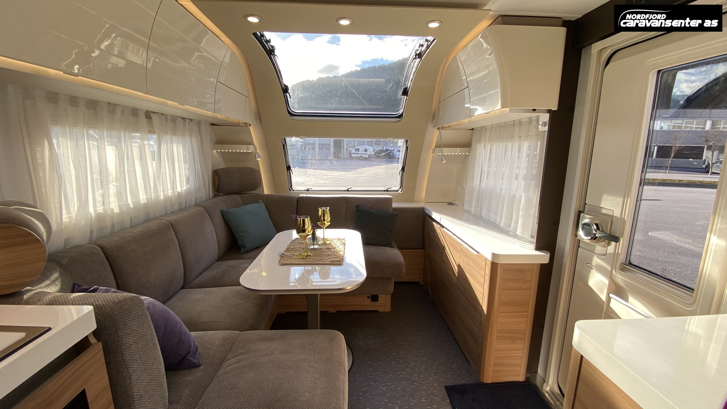 Adria Alpina 583 LP - Adria