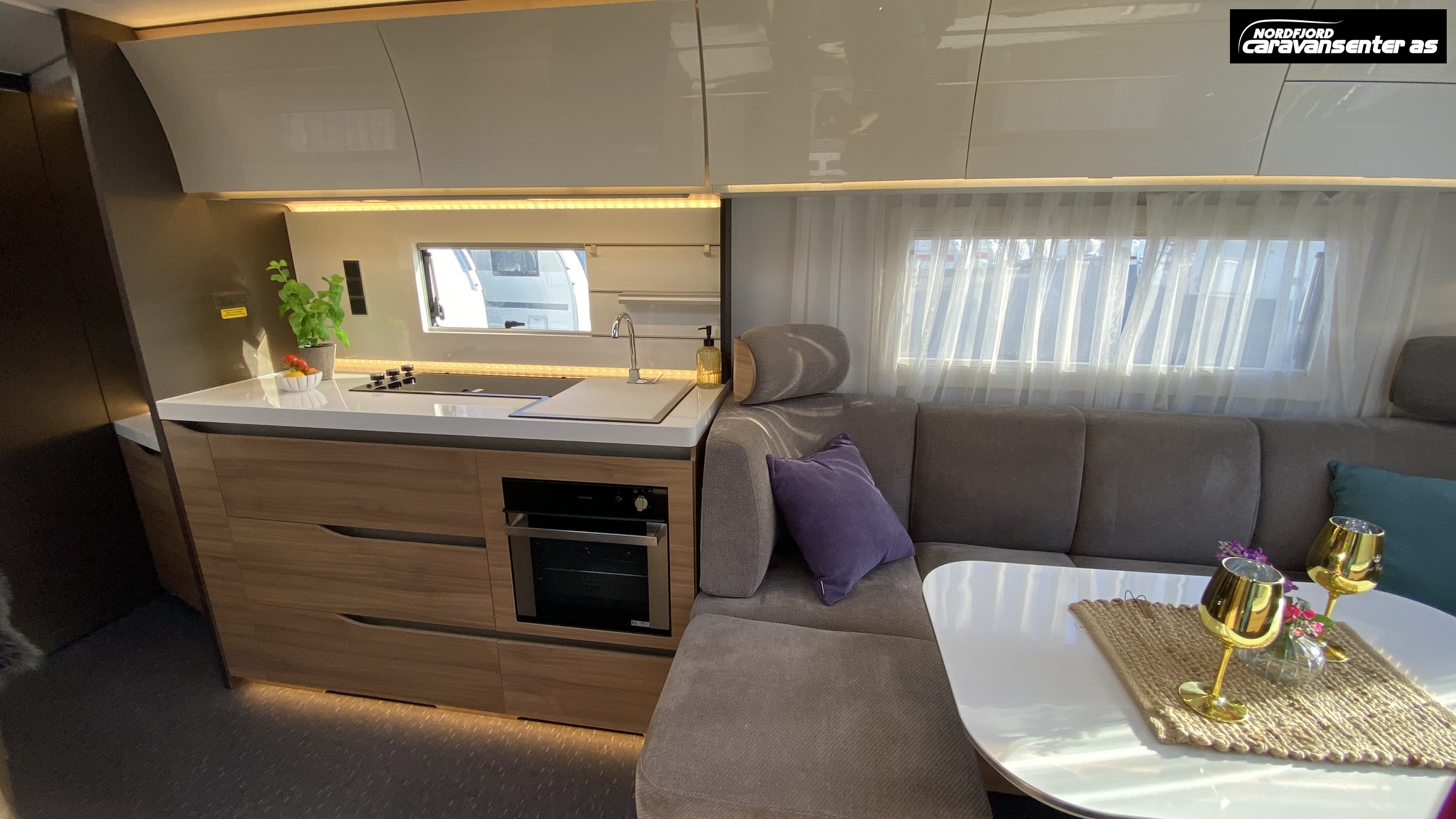 Adria Alpina 583 LP - Adria
