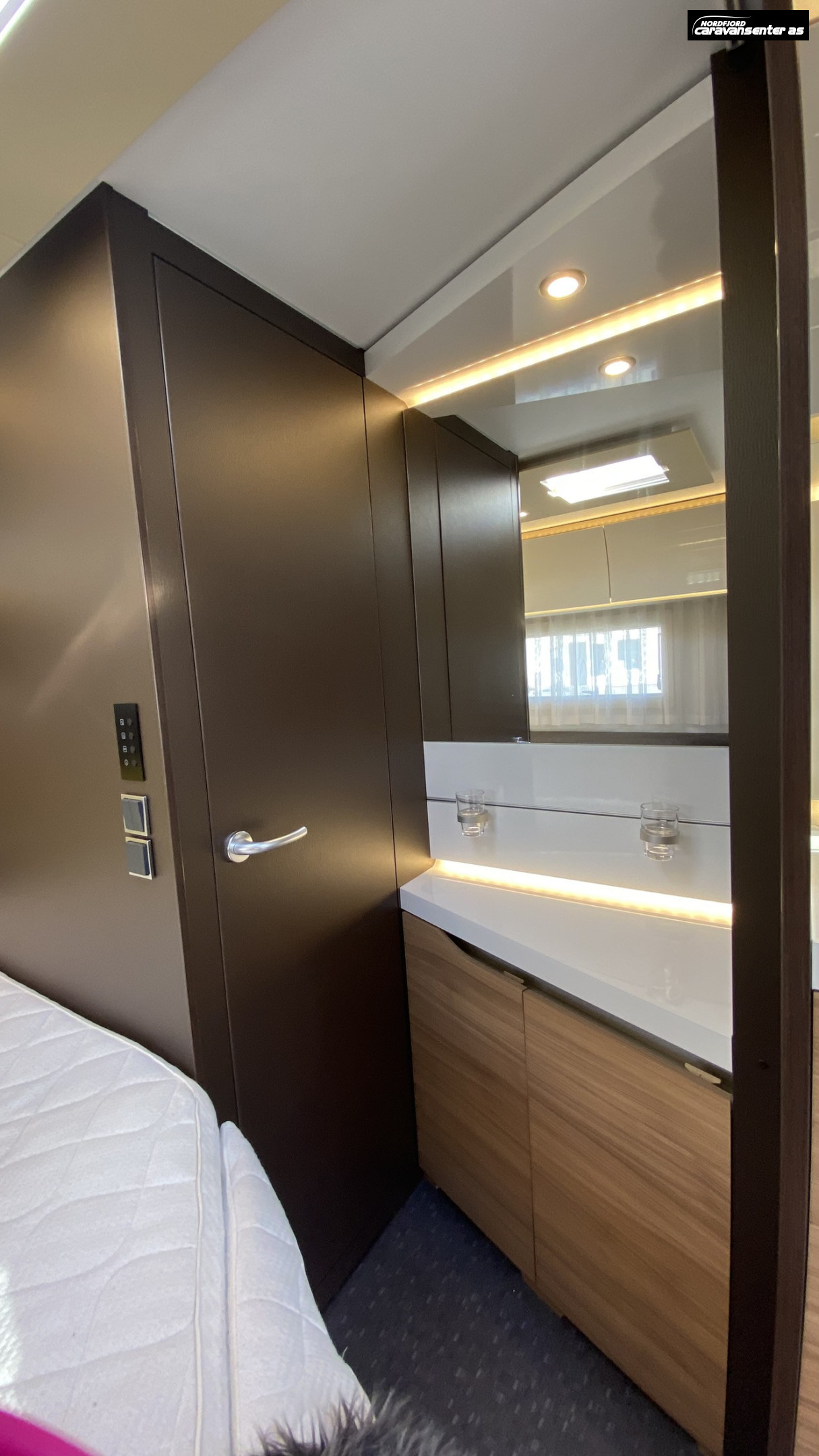 Adria Alpina 583 LP - Adria