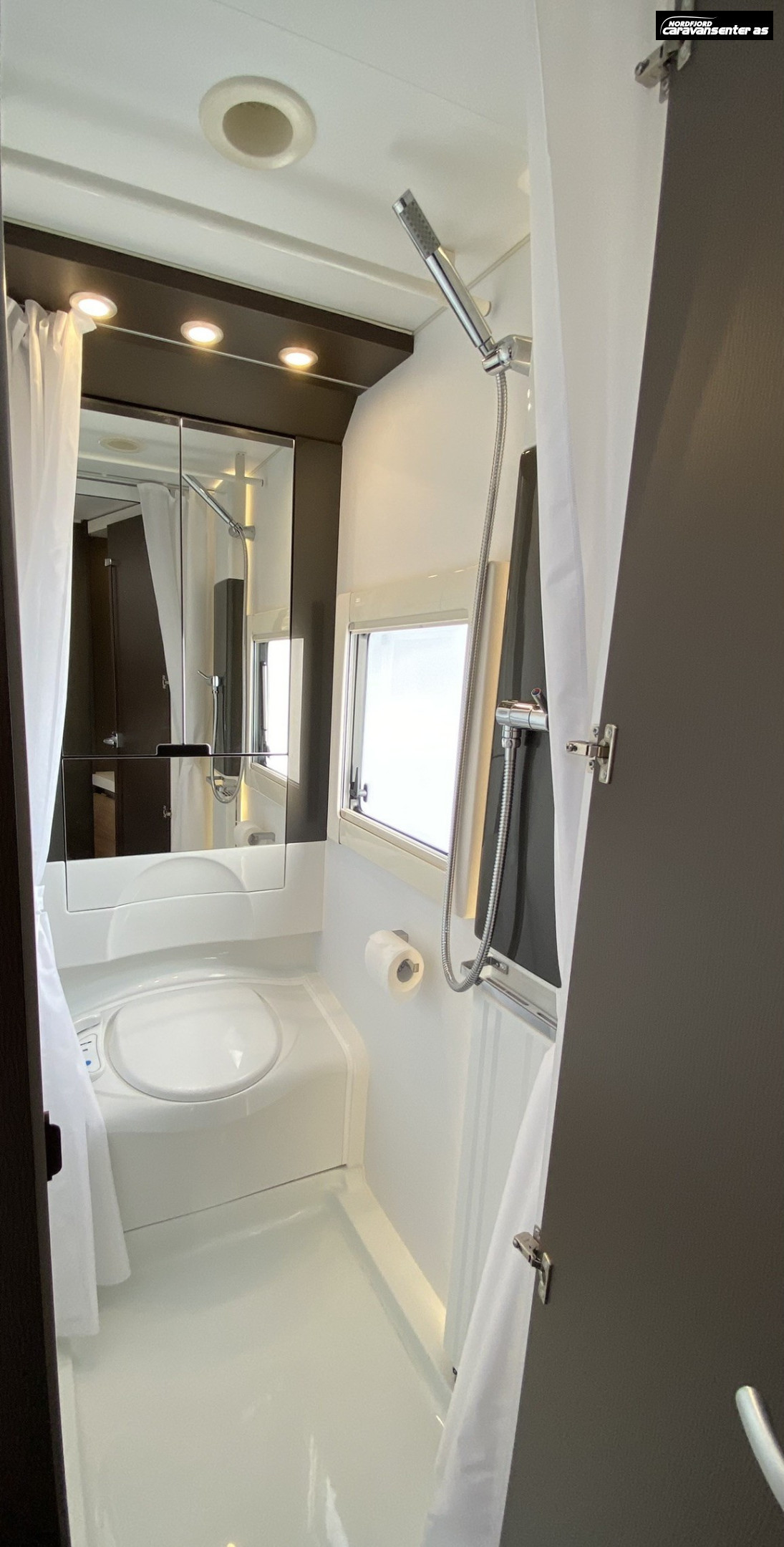 Adria Alpina 583 LP - Adria