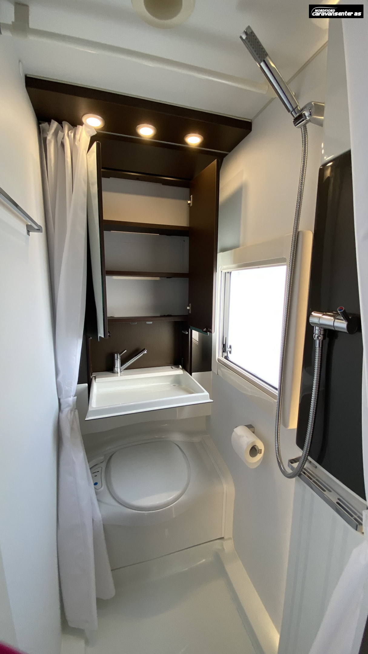 Adria Alpina 583 LP - Adria