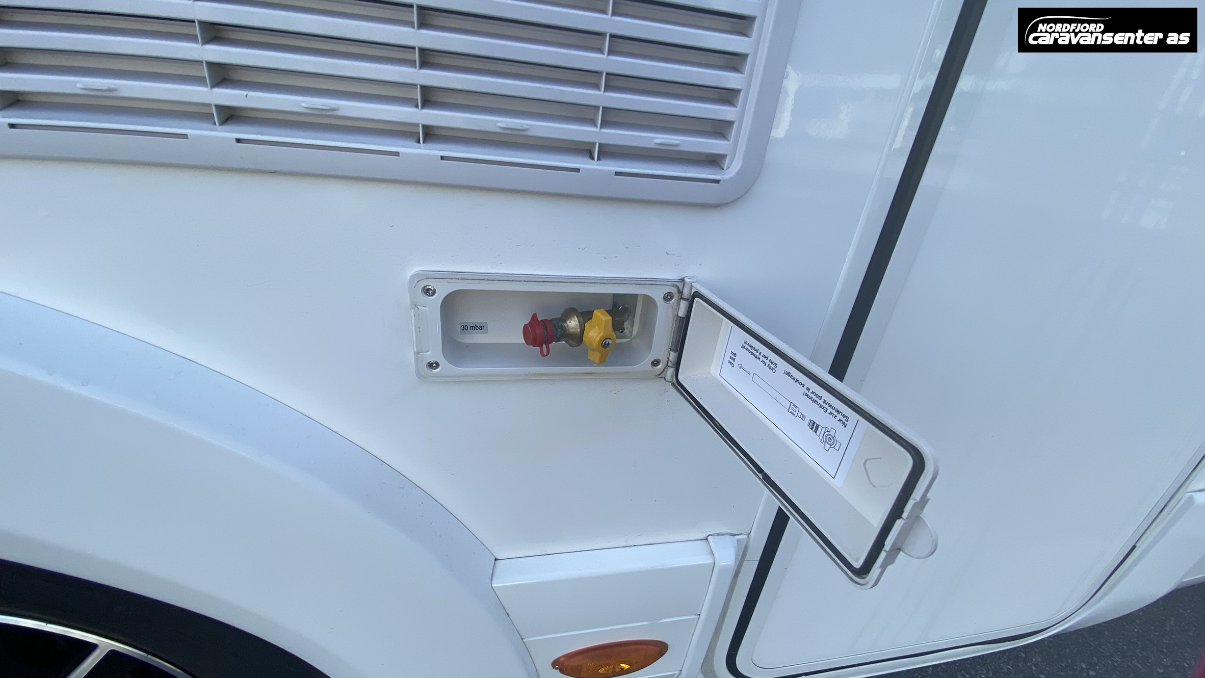 Eura Mobil IL 675 SB - Eura Mobil