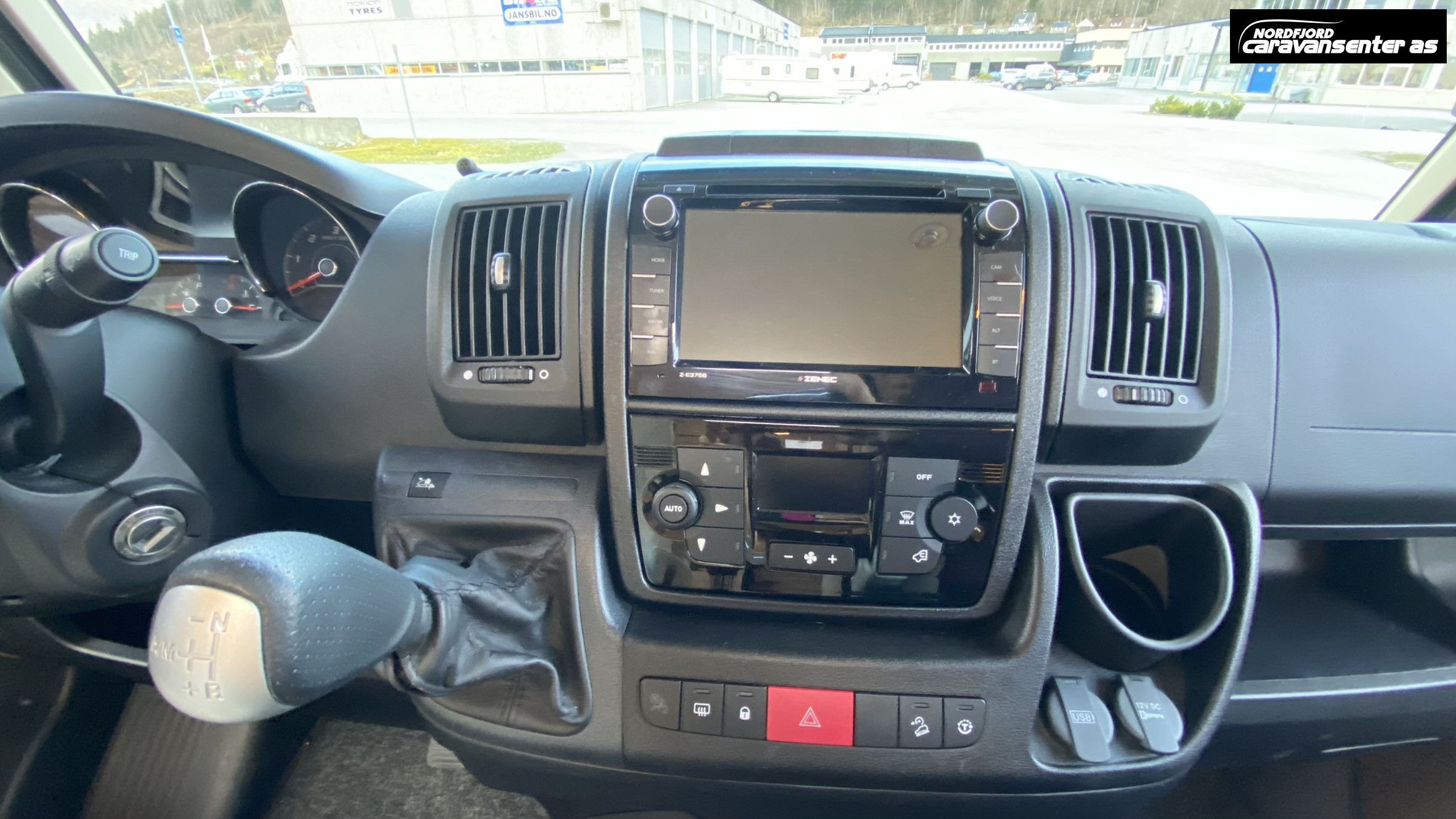 Eura Mobil IL 675 SB - Eura Mobil