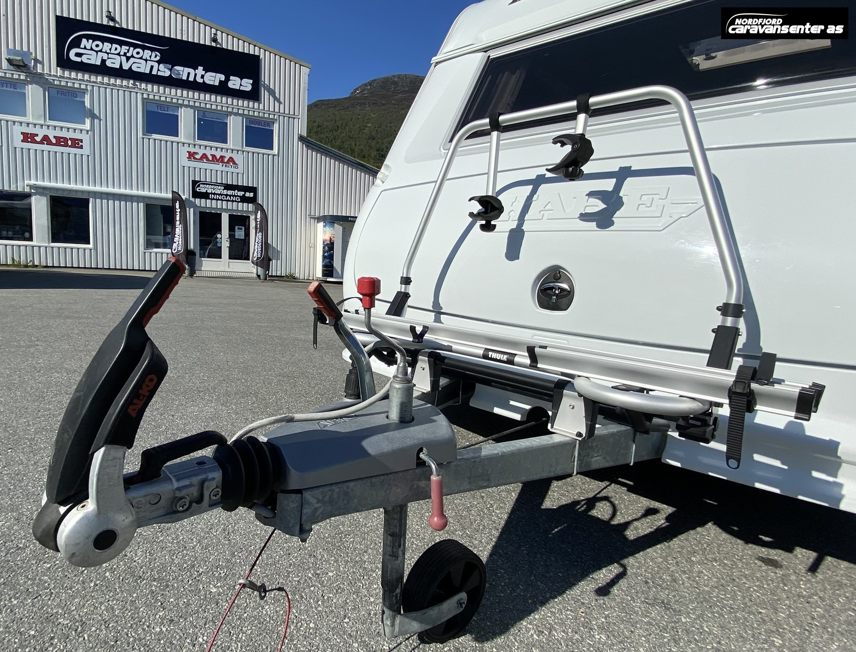 KABE Classic 660 DGDL KS.    Flott og velholdt familievogn med 7 sengeplasser. - KABE