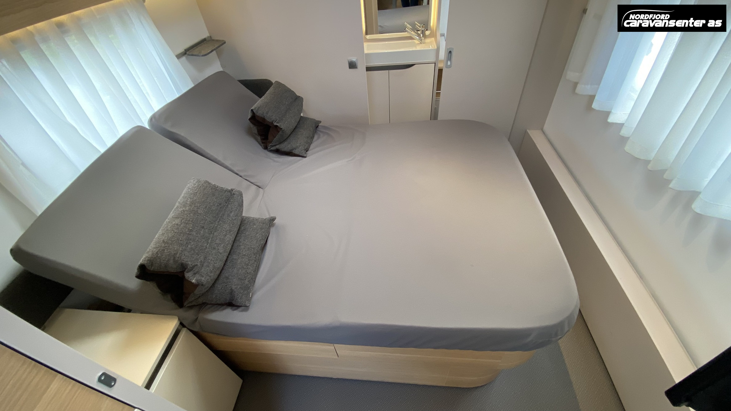 Adria Adora 613 UT - Adria
