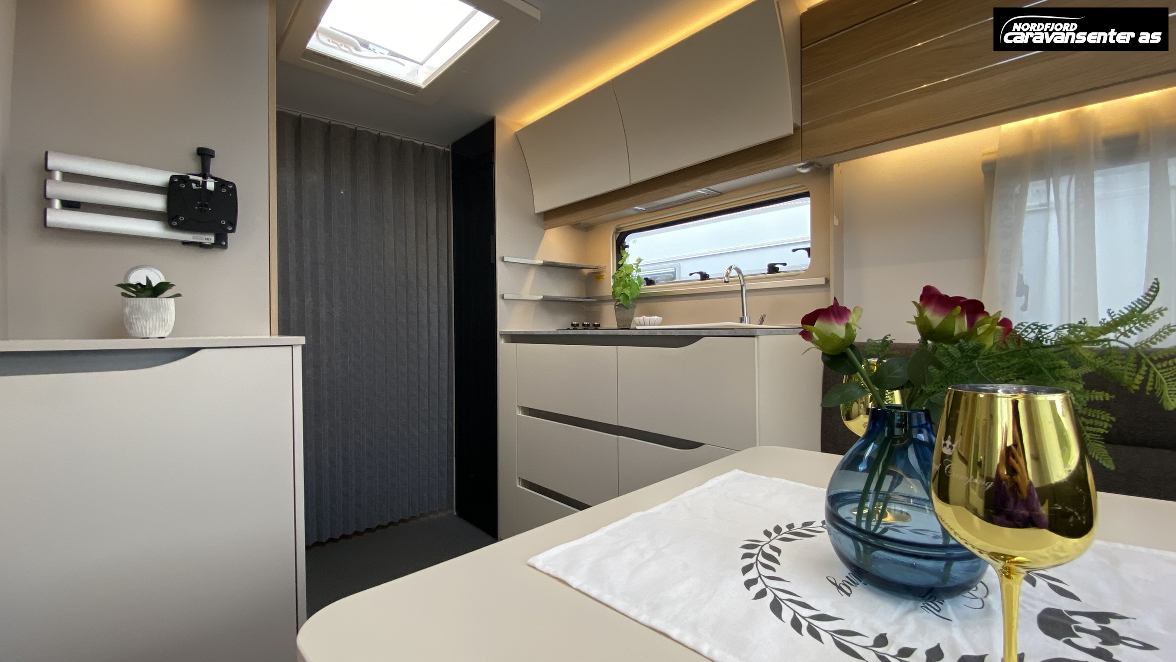 Adria Adora 613 UT - Adria