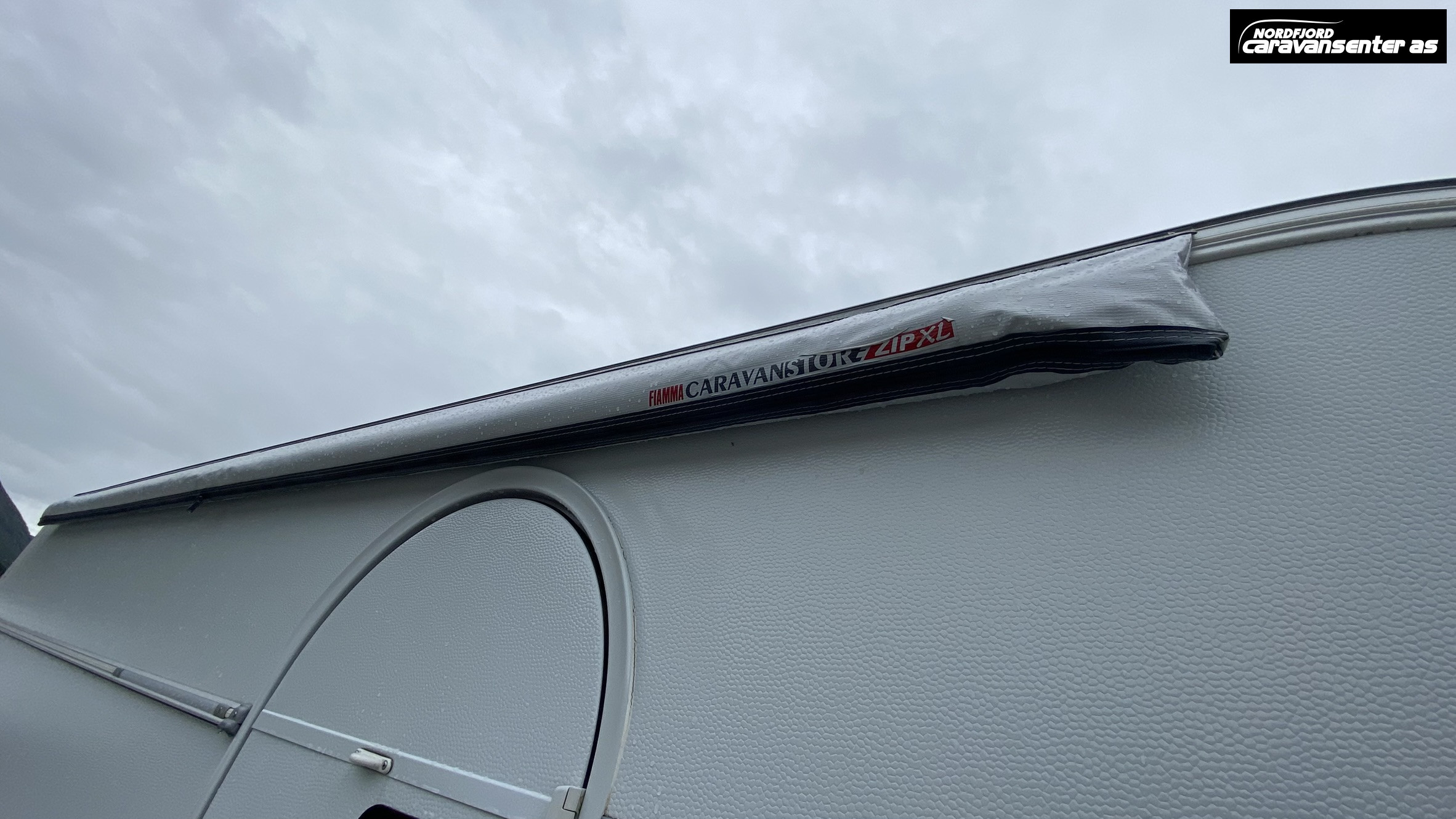 KABE CLASSIC 470 XL KS, med Posemarkise, mover og sykkelstativ - KABE