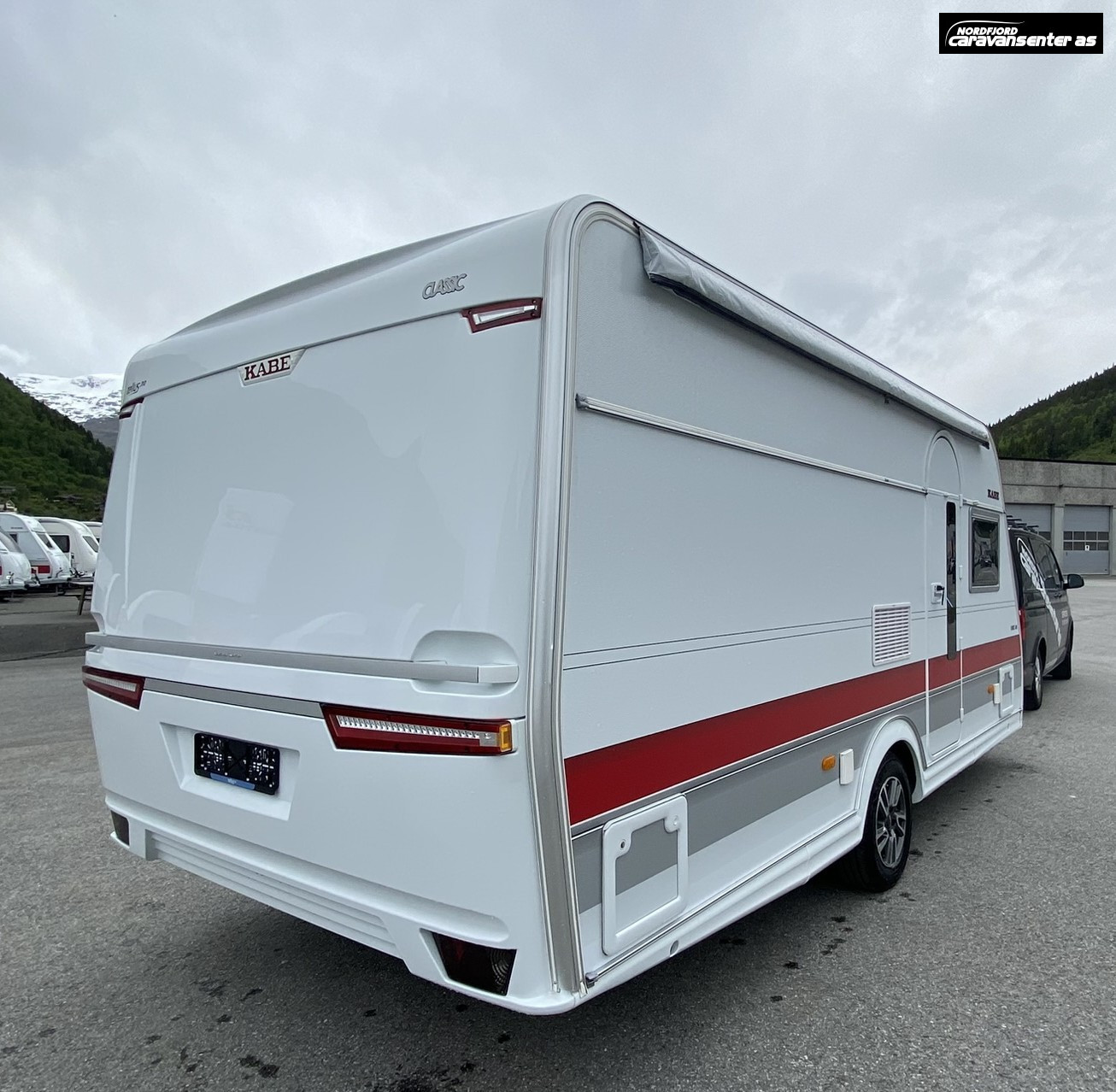 KABE CLASSIC 470 XL KS, med Posemarkise, mover og sykkelstativ - KABE
