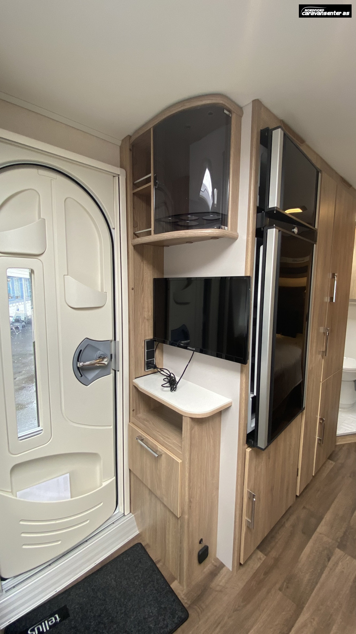 KABE CLASSIC 470 XL KS, med Posemarkise, mover og sykkelstativ - KABE