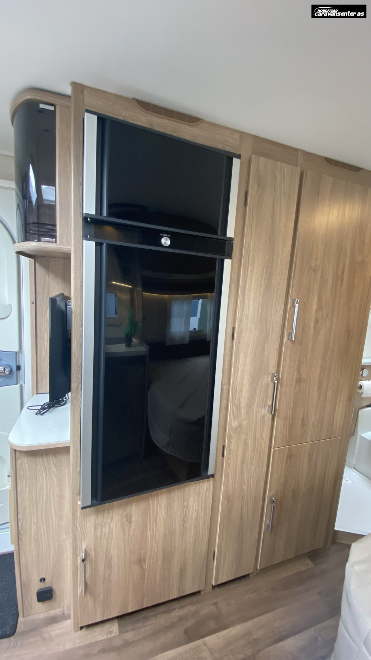 KABE CLASSIC 470 XL KS, med Posemarkise, mover og sykkelstativ - KABE