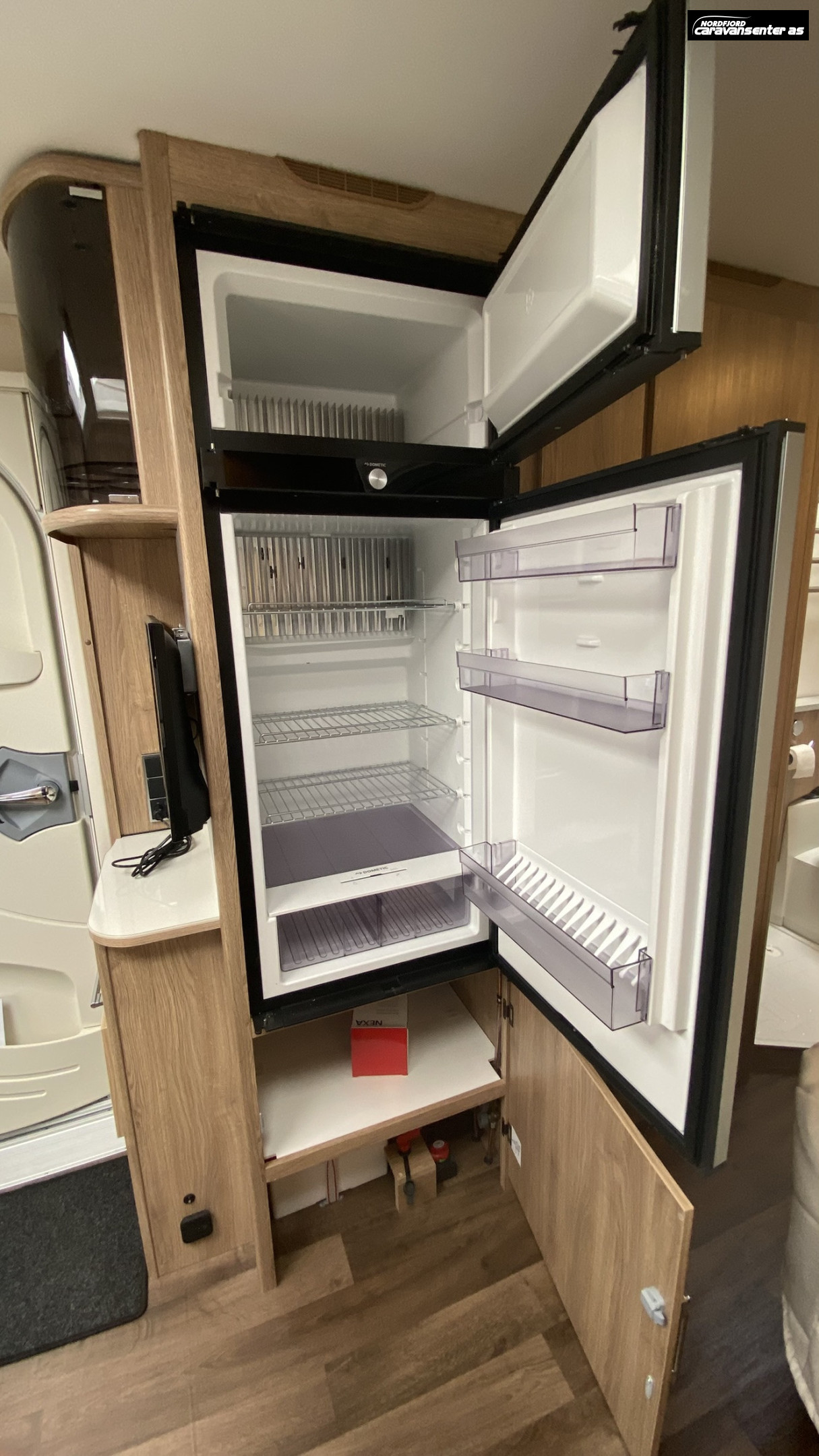 KABE CLASSIC 470 XL KS, med Posemarkise, mover og sykkelstativ - KABE