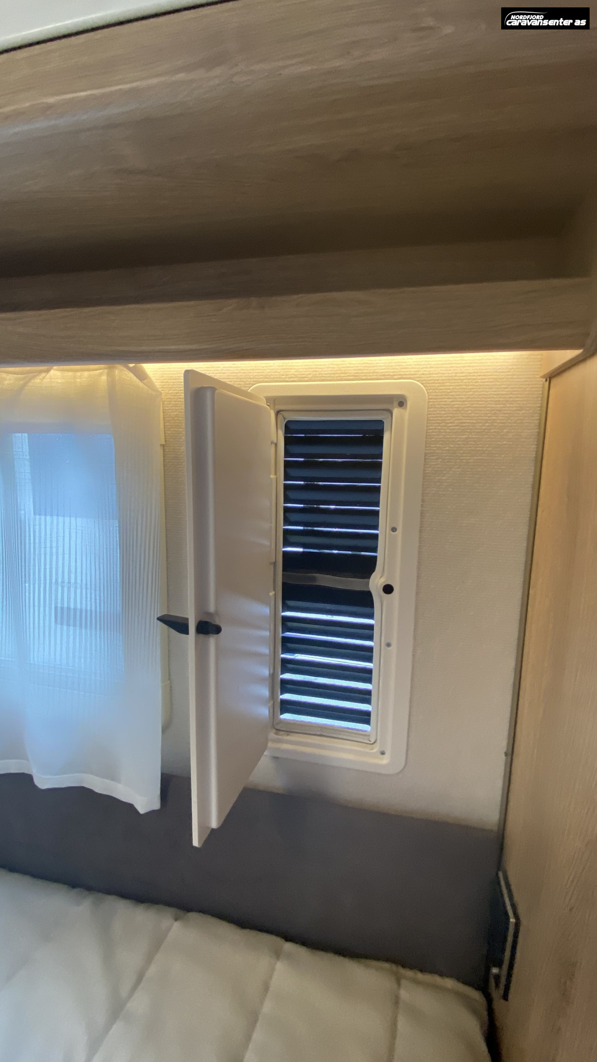 KABE CLASSIC 470 XL KS, med Posemarkise, mover og sykkelstativ - KABE