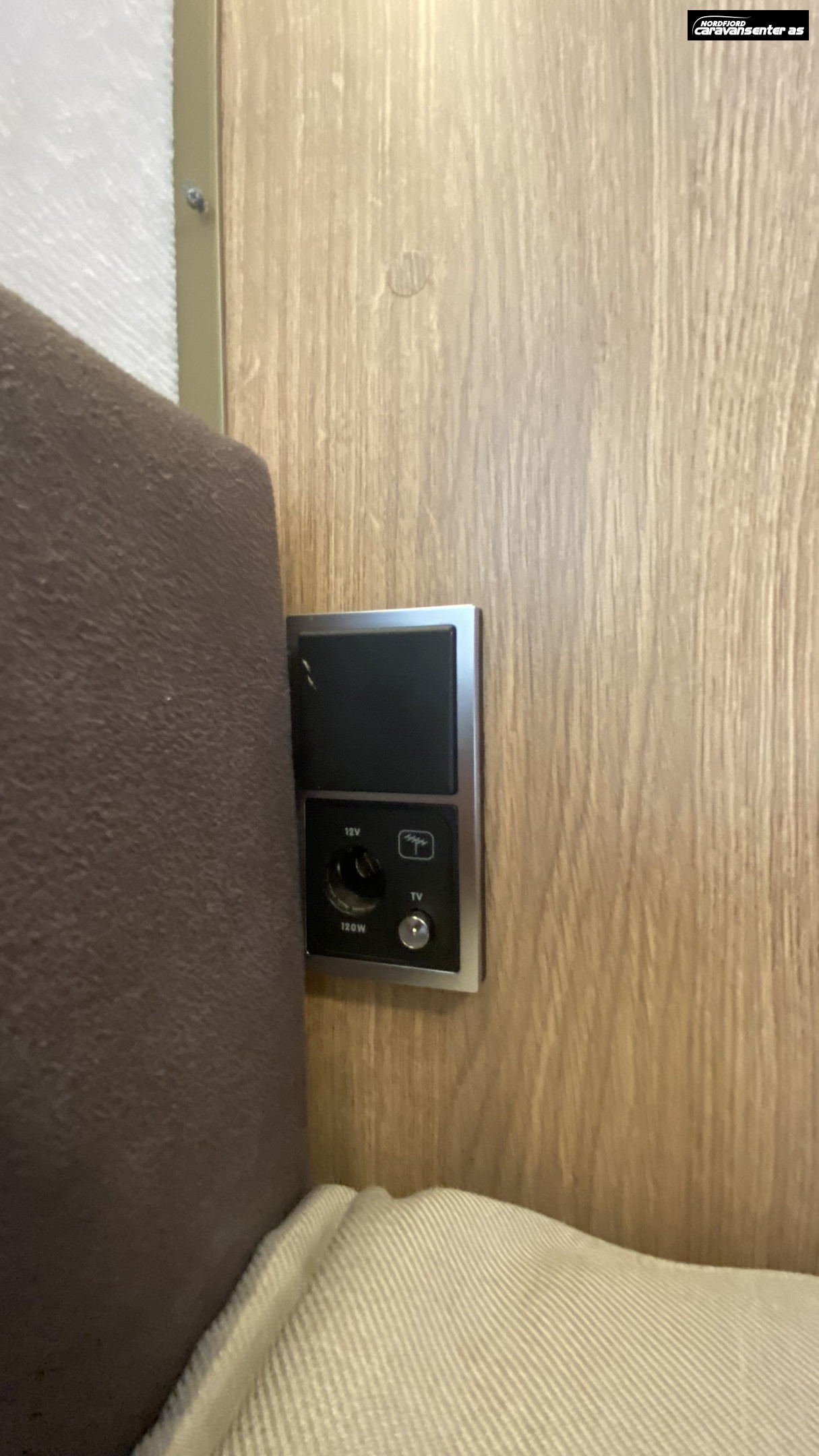 KABE CLASSIC 470 XL KS, med Posemarkise, mover og sykkelstativ - KABE