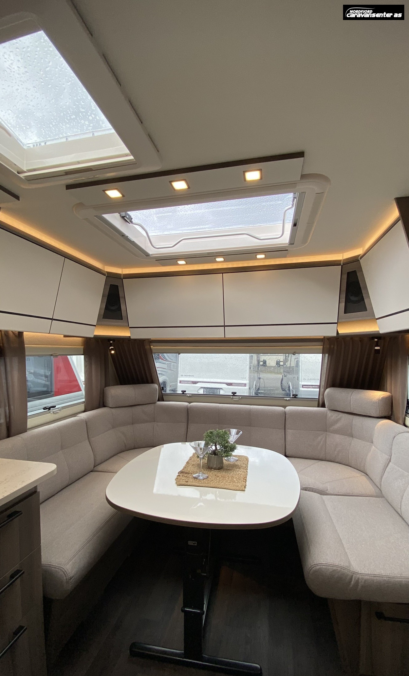 KABE ESTATE 600 TDL KS - KABE