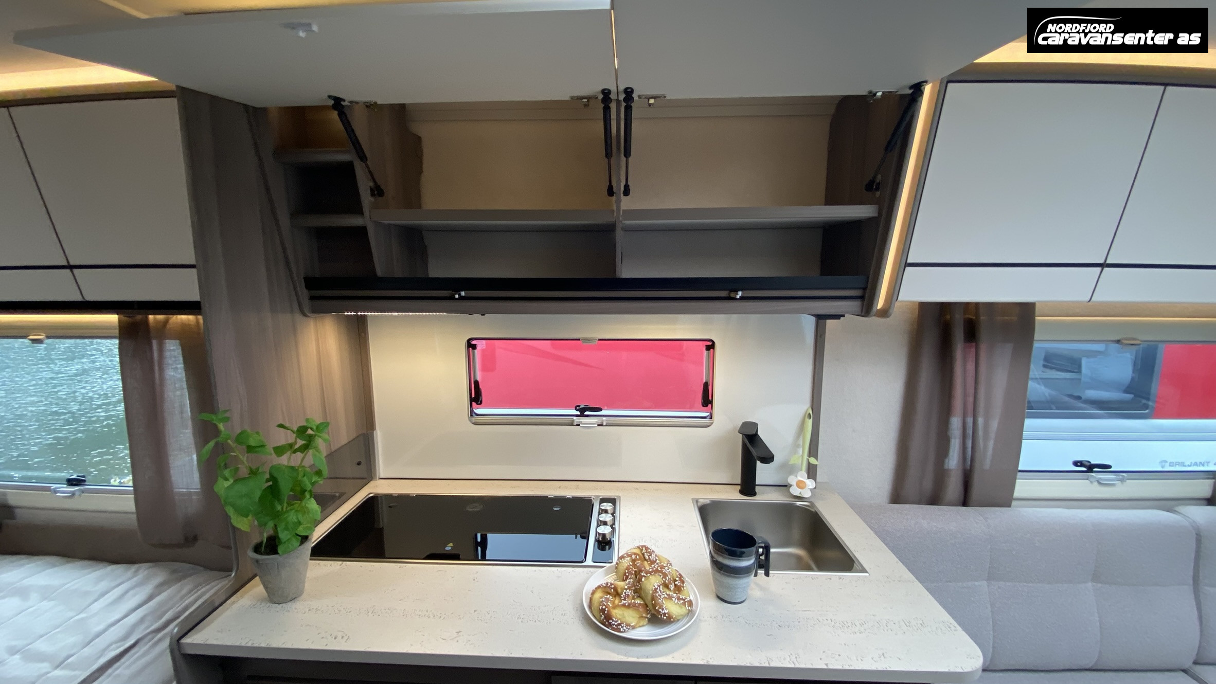 KABE ESTATE 600 TDL KS - KABE