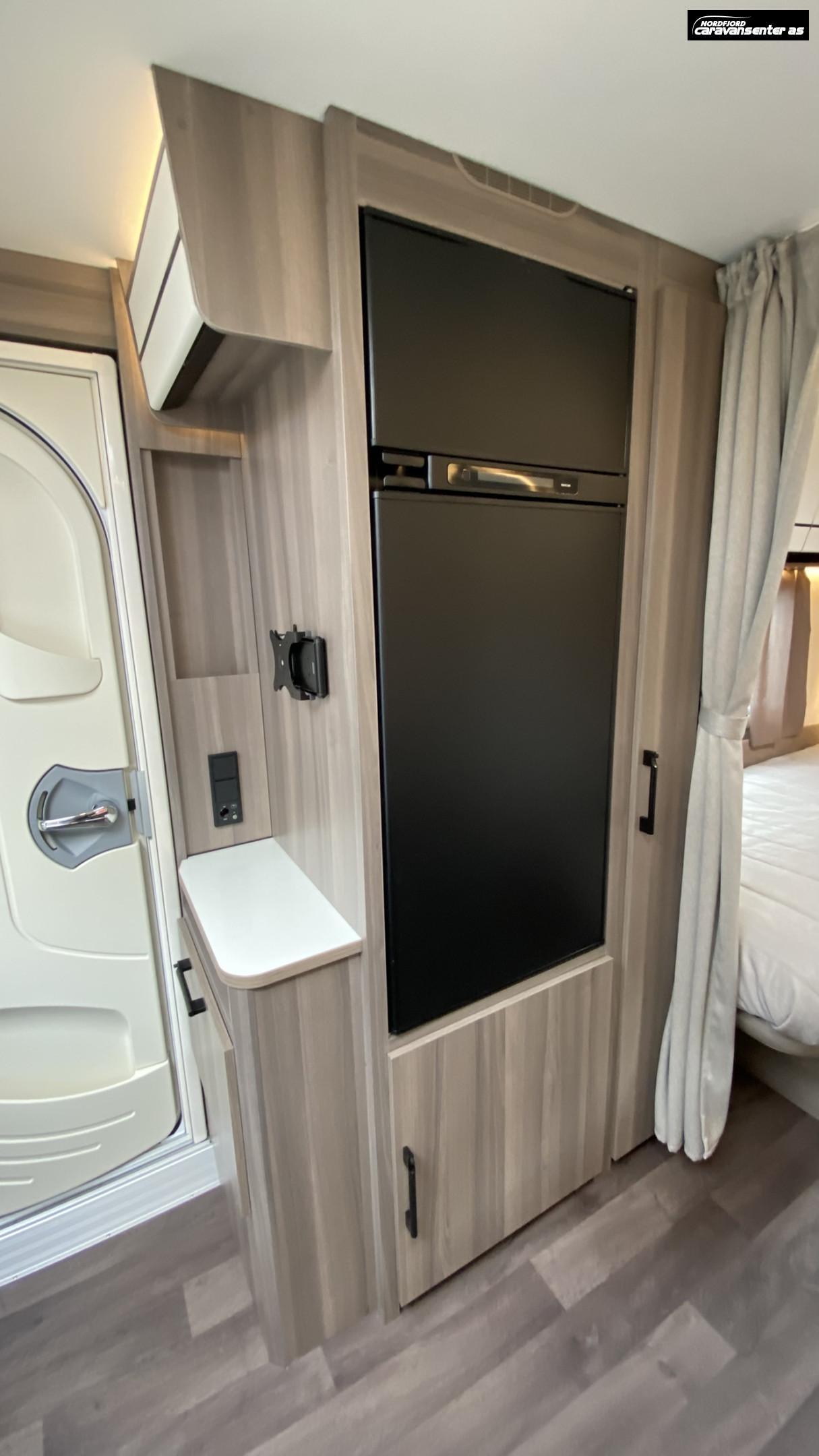 KABE ESTATE 600 TDL KS - KABE