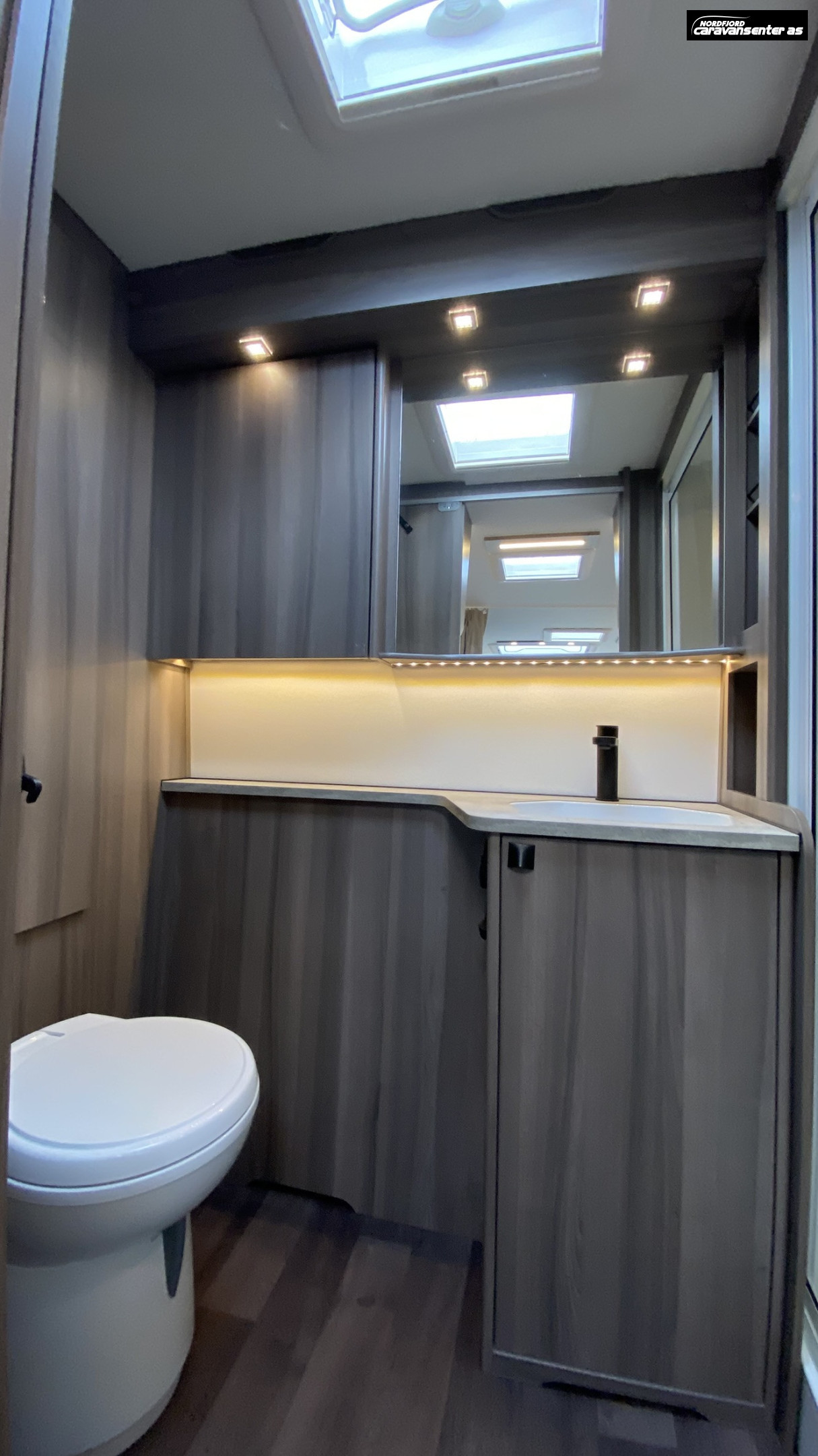 KABE ESTATE 600 TDL KS - KABE