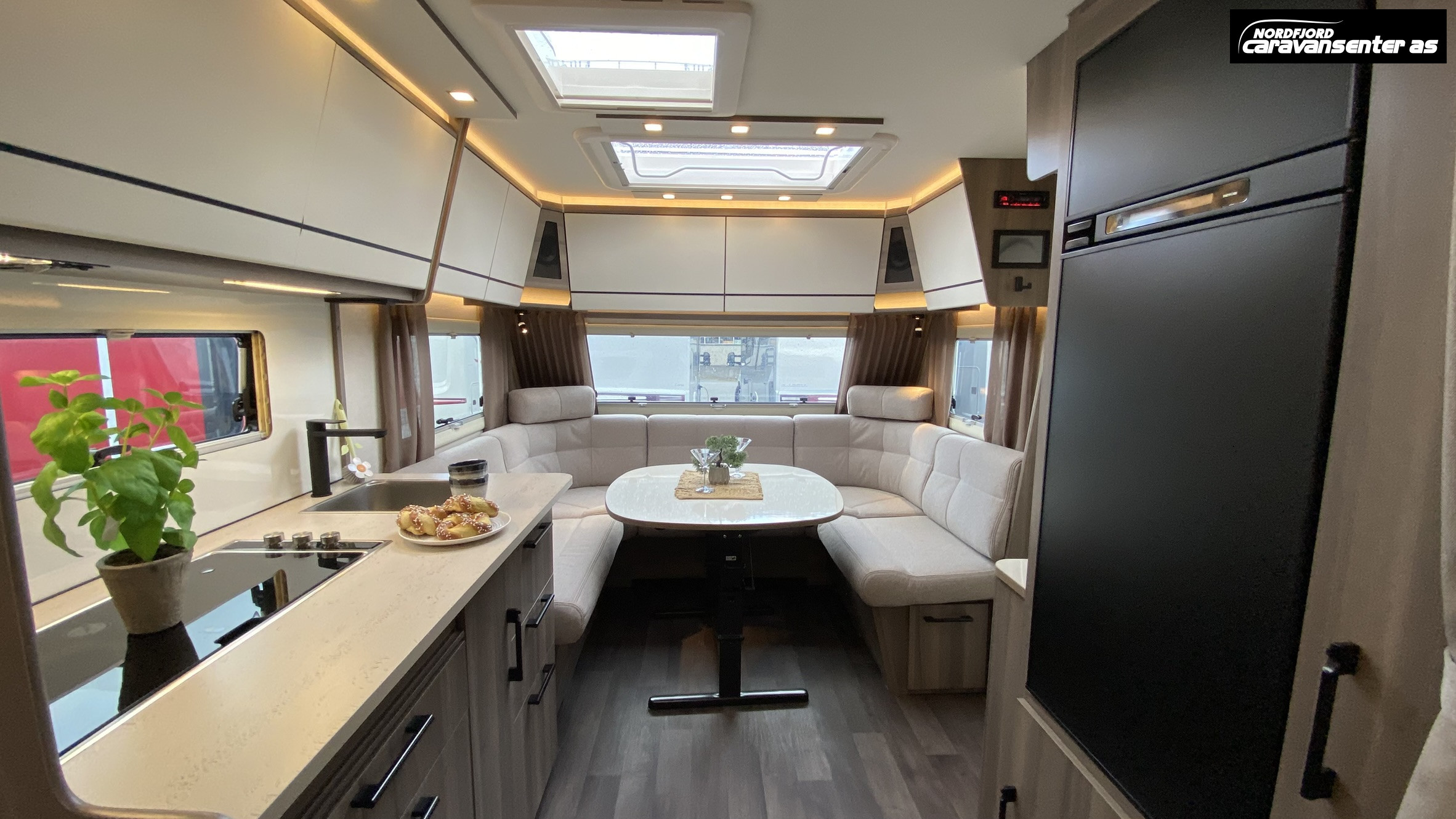 KABE ESTATE 600 TDL KS - KABE