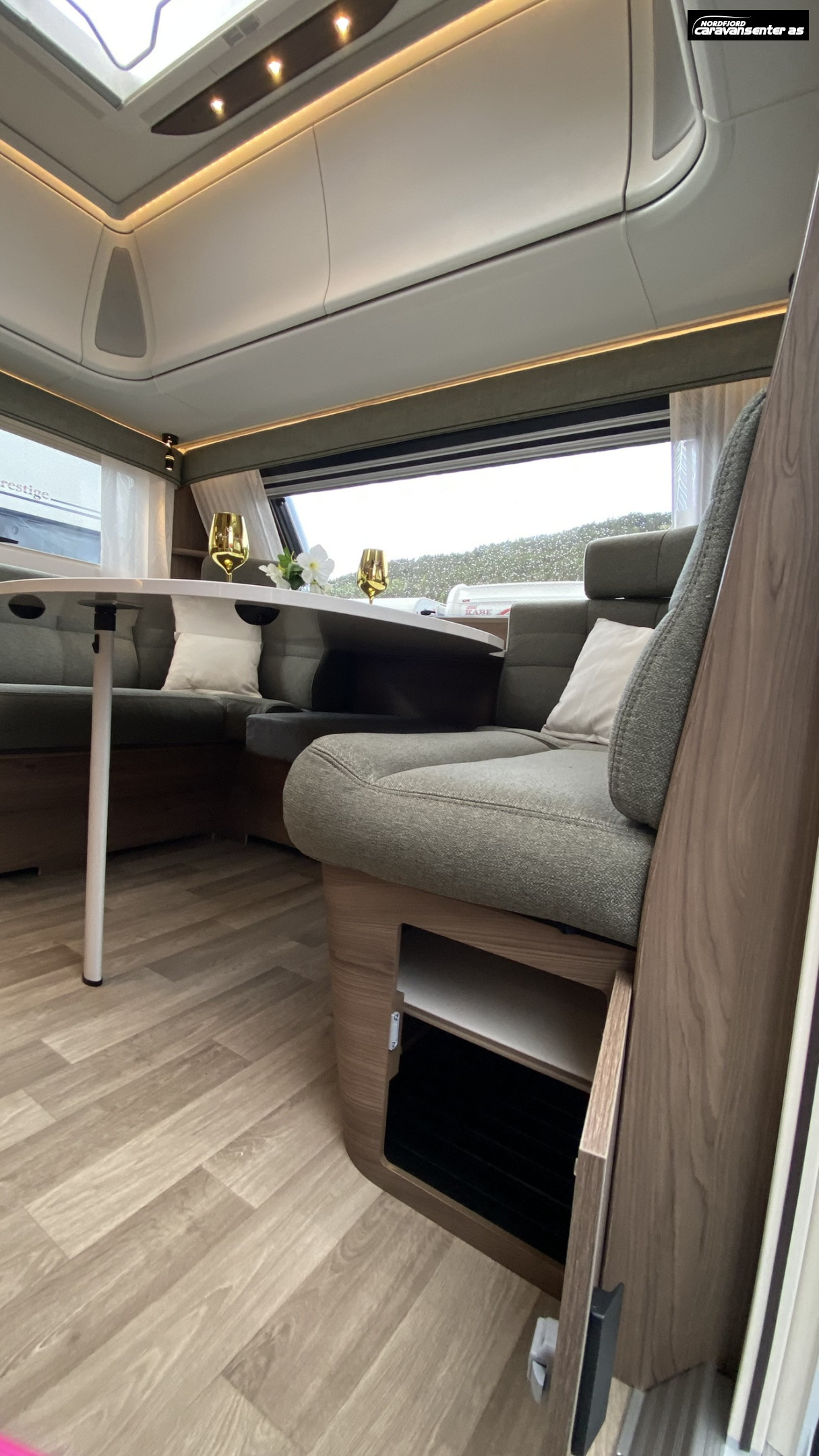 KABE BRILJANT 470 XL KS - KABE