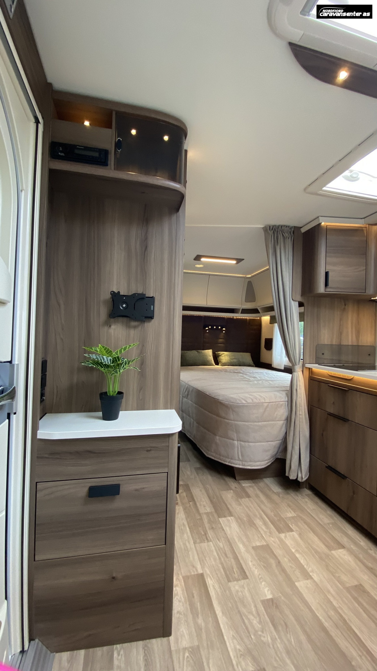KABE BRILJANT 470 XL KS - KABE