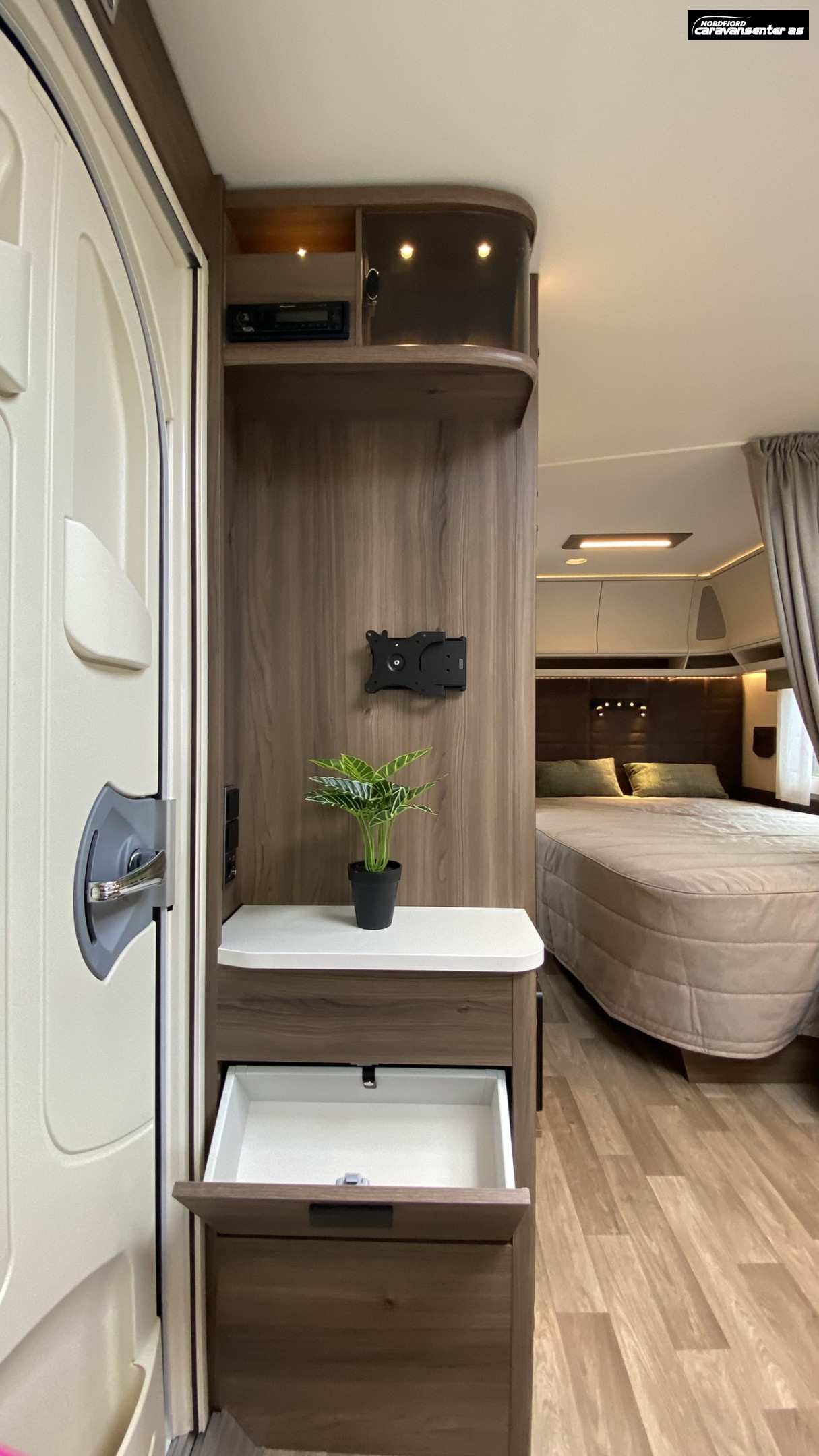 KABE BRILJANT 470 XL KS - KABE