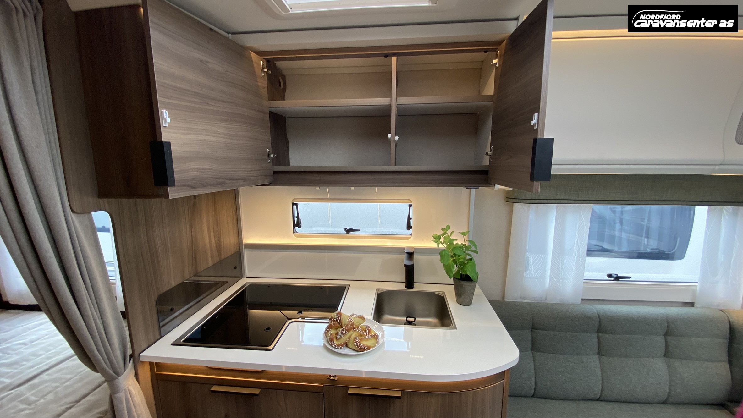 KABE BRILJANT 470 XL KS - KABE