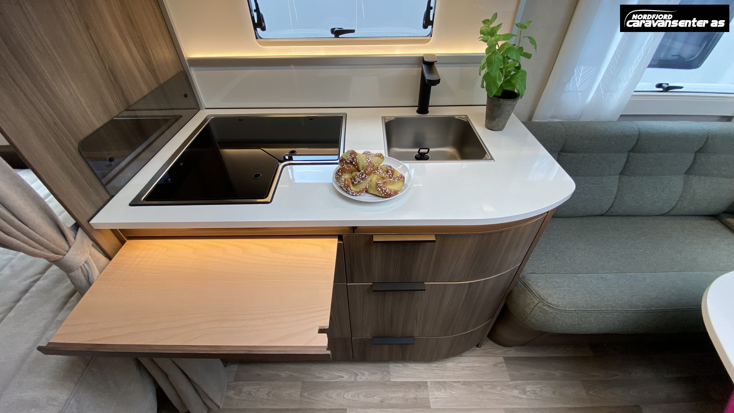KABE BRILJANT 470 XL KS - KABE