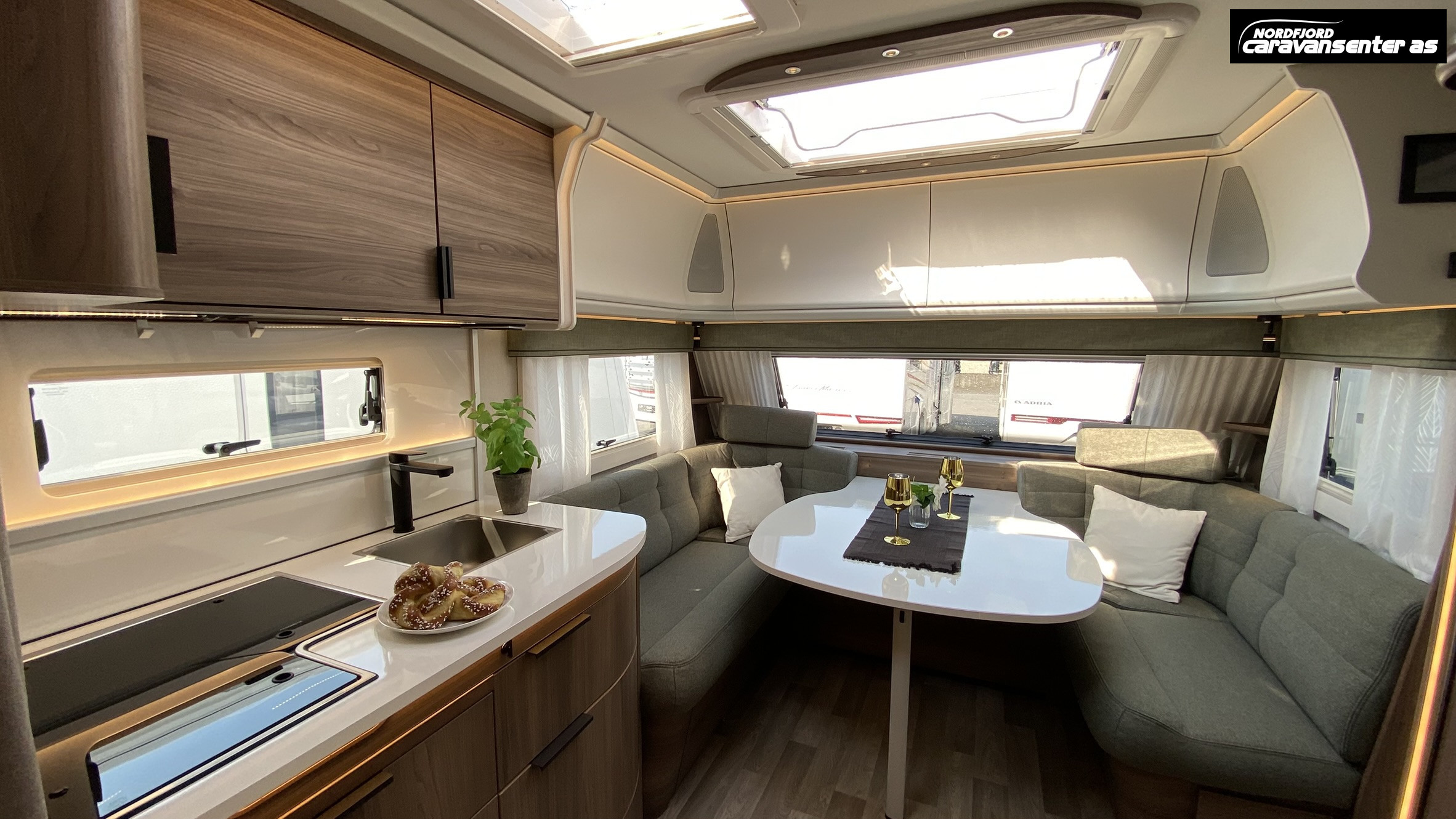 KABE BRILJANT 470 XL KS - KABE
