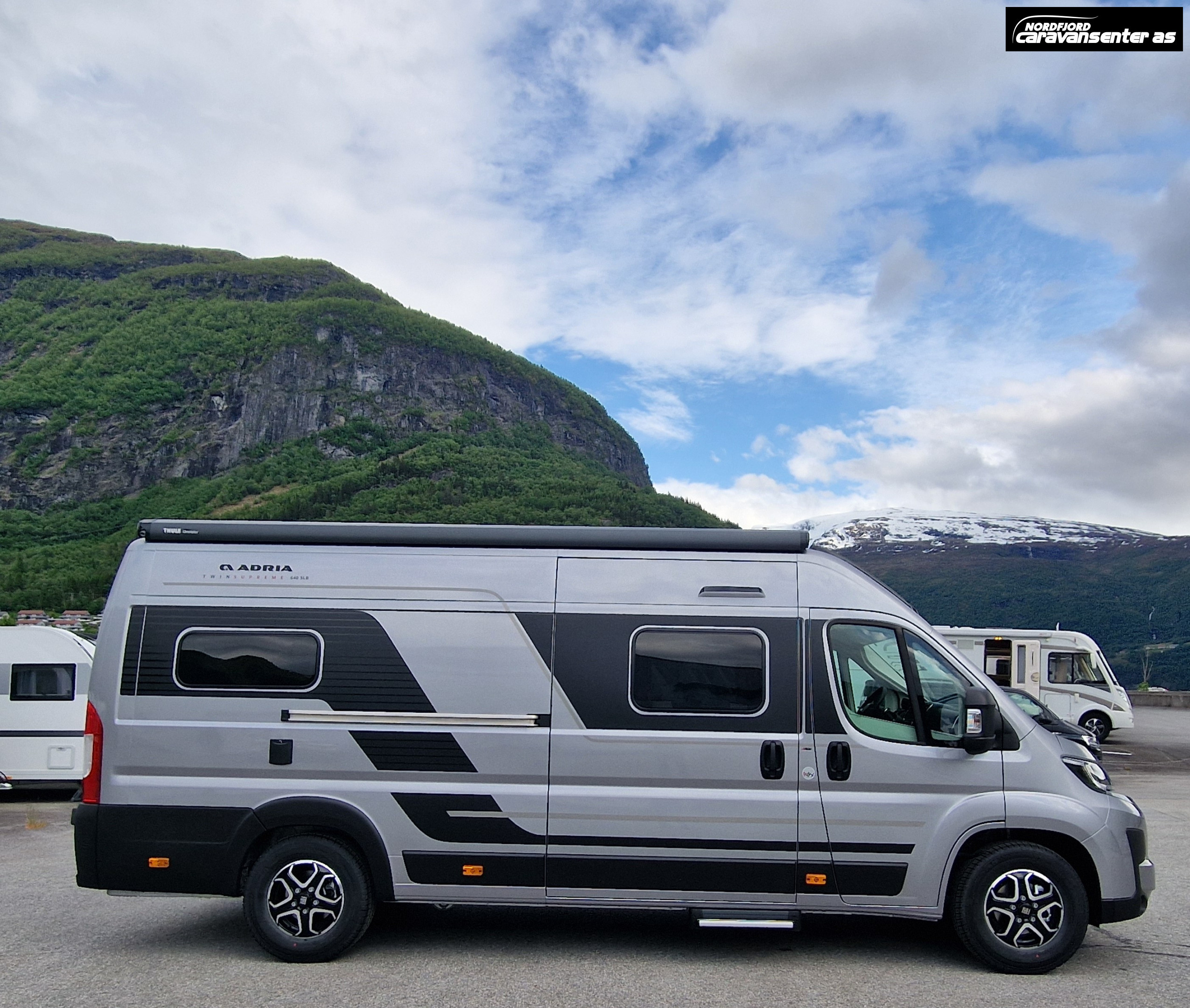 Adria TWIN SUPREME 640 SLB - Fiat MultiJet3 140HP (103kW) 35L - Adria