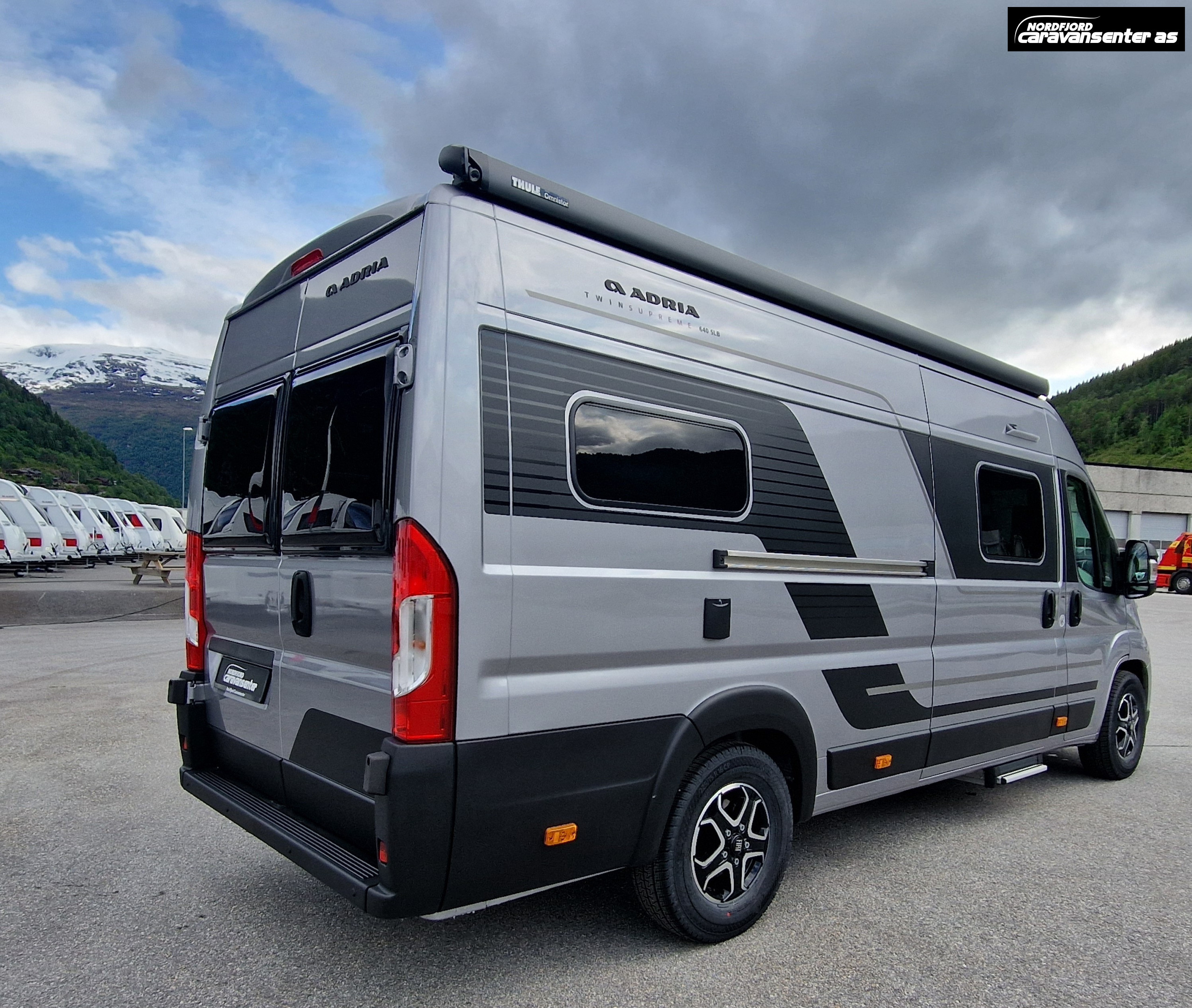 Adria TWIN SUPREME 640 SLB - Fiat MultiJet3 140HP (103kW) 35L - Adria
