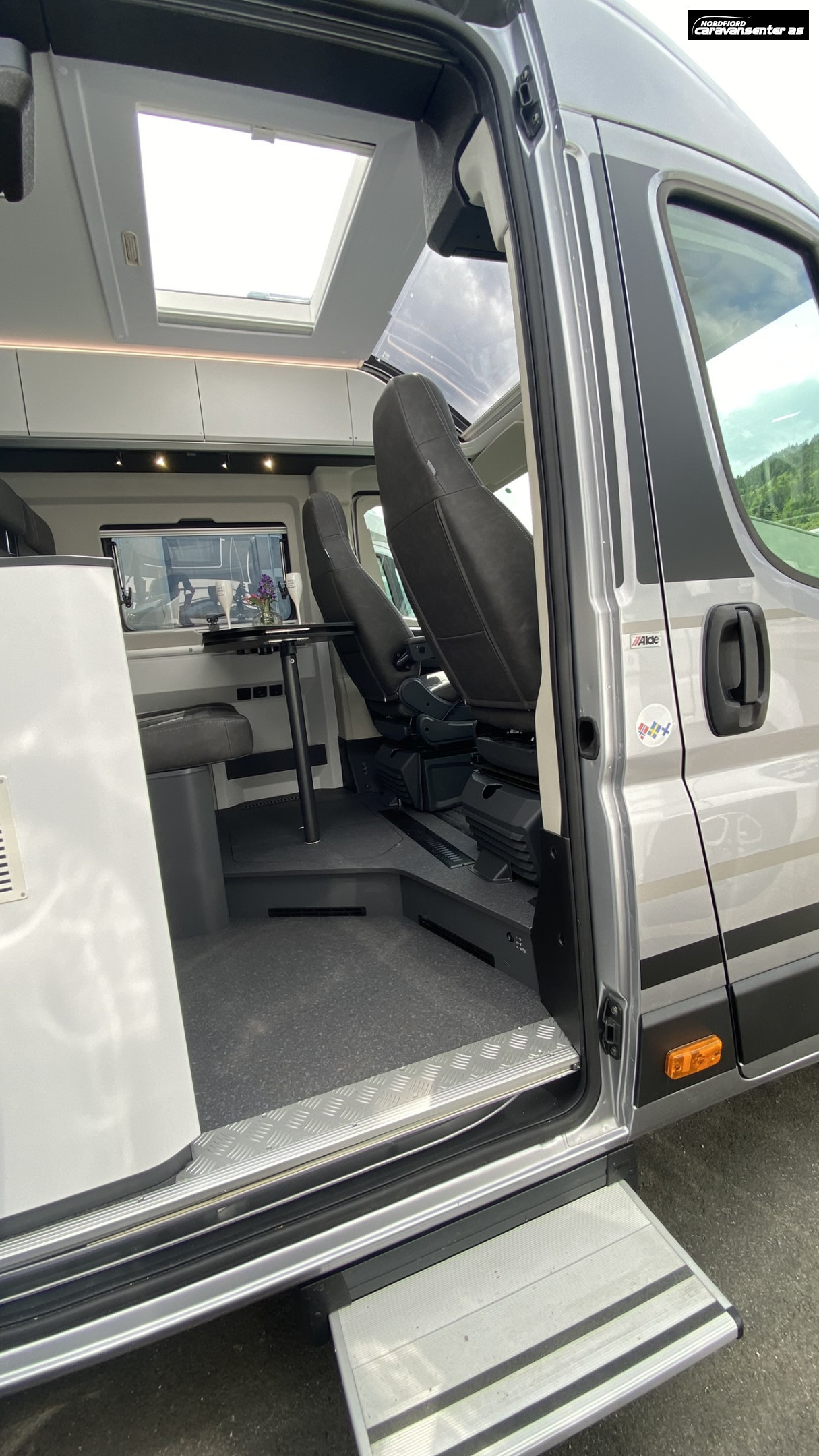Adria TWIN SUPREME 640 SLB - Fiat MultiJet3 140HP (103kW) 35L - Adria
