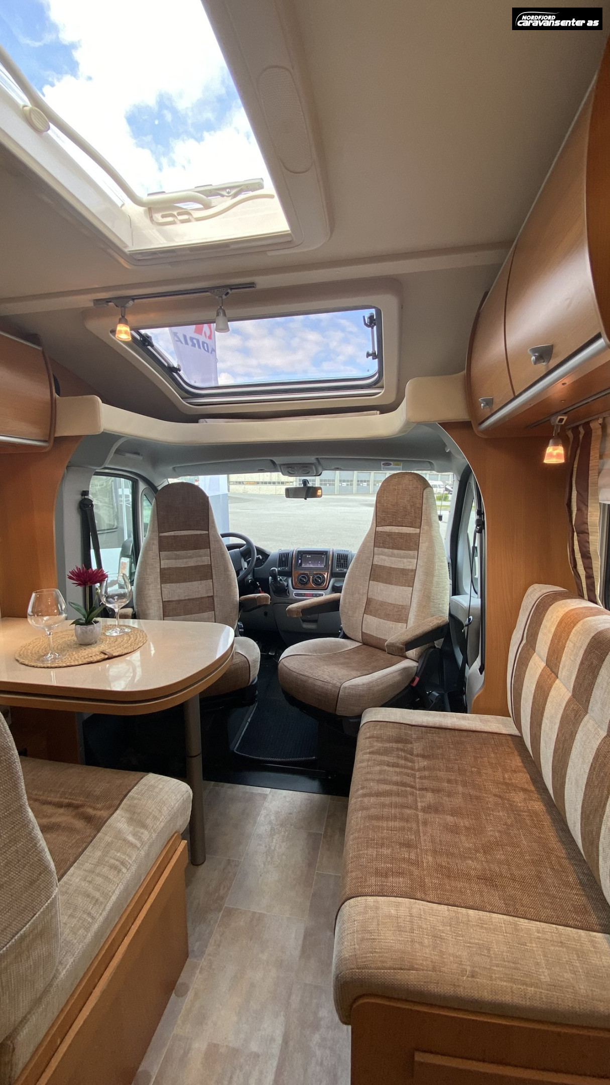 Bürstner NEXXO T660 - Bürstner
