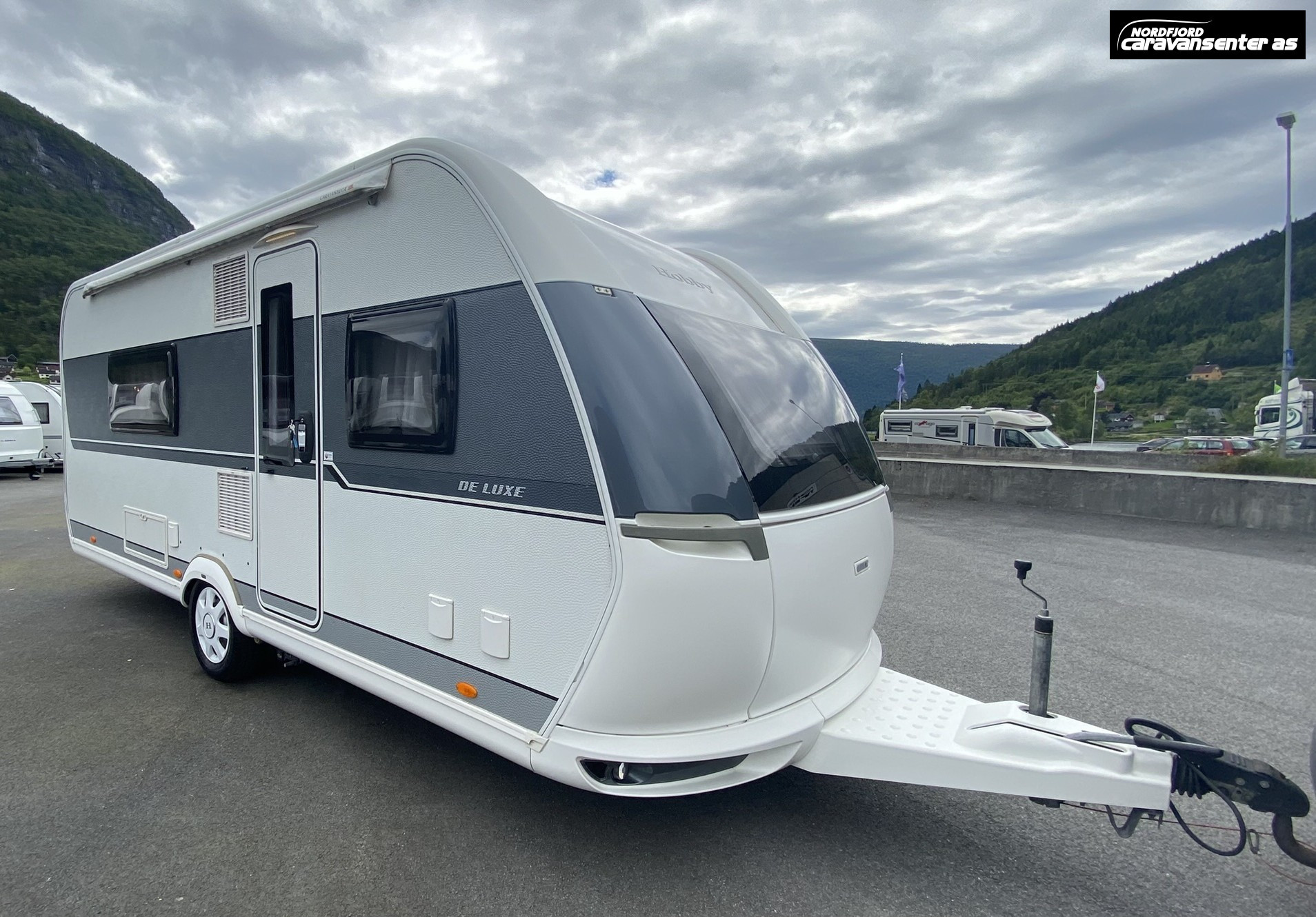 Hobby 495 WFB De Luxe - Hobby