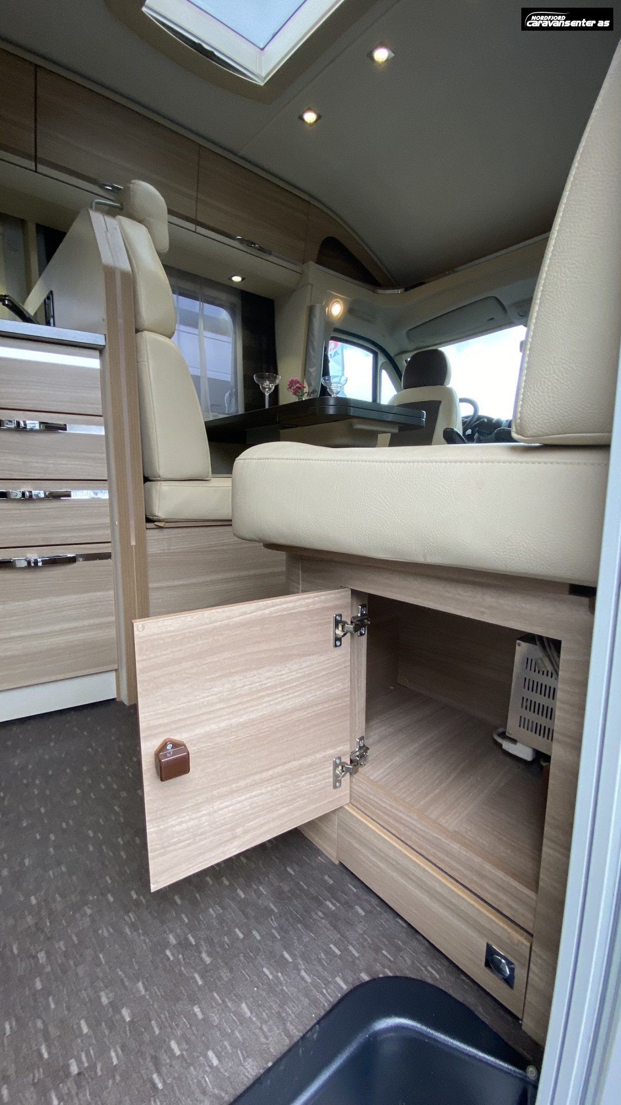 Adria Coral Axess S 650 SF - Adria