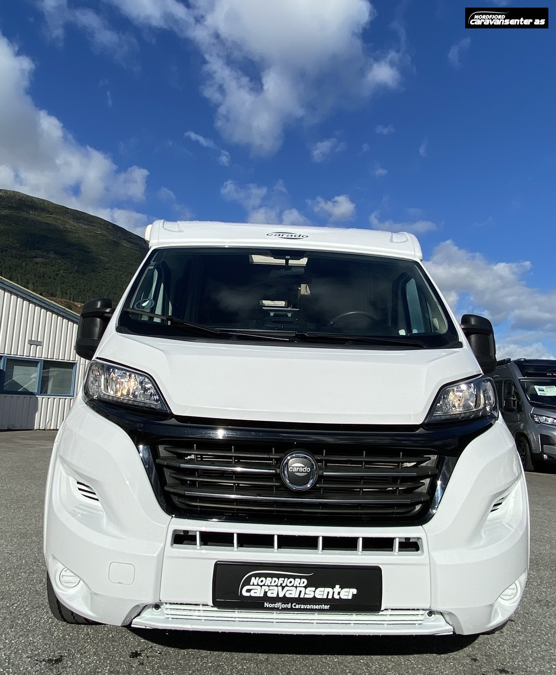 Carado V337, 3500 kg. Kan kjøres på B-sertifikat. - Carado
