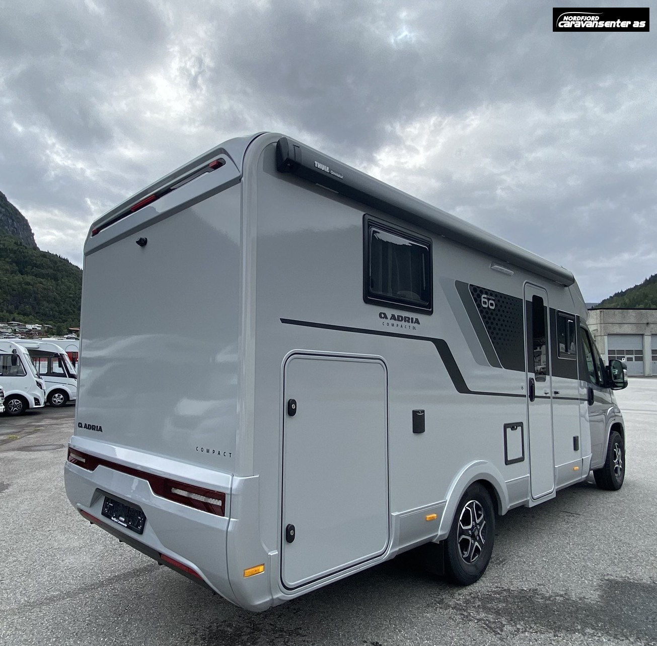 Adria COMPACT DL 60Y - Fiat MultiJet3 140HP (103kW) 35L - Adria