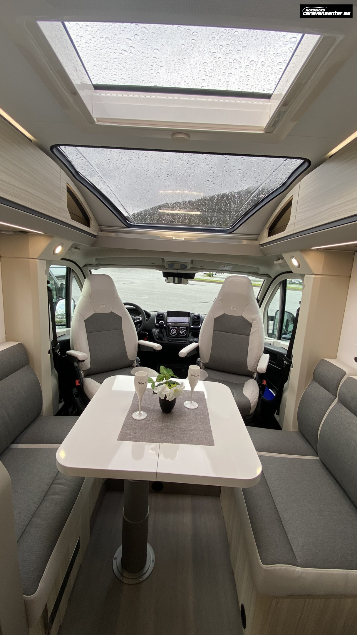 Adria COMPACT DL 60Y - Fiat MultiJet3 140HP (103kW) 35L - Adria