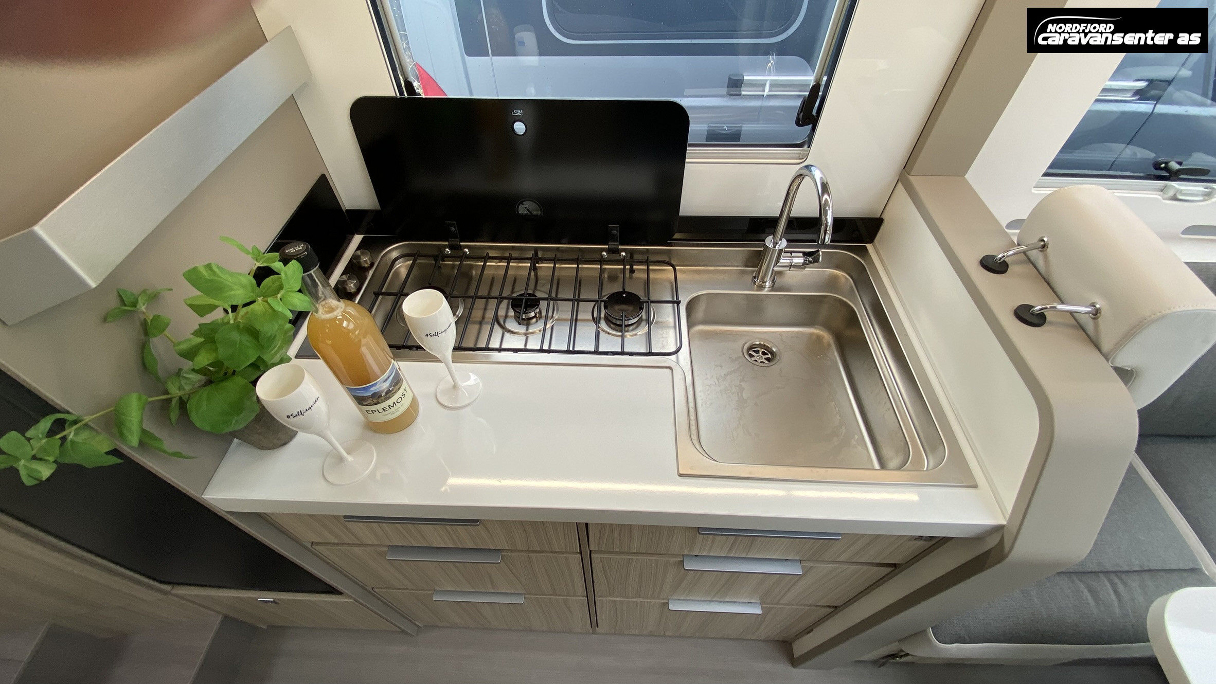 Adria COMPACT DL 60Y - Fiat MultiJet3 140HP (103kW) 35L - Adria