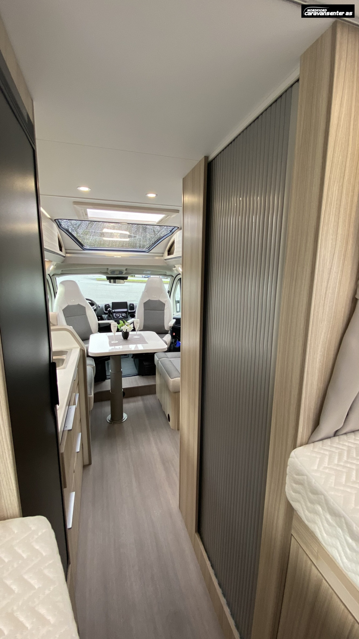 Adria COMPACT DL 60Y - Fiat MultiJet3 140HP (103kW) 35L - Adria