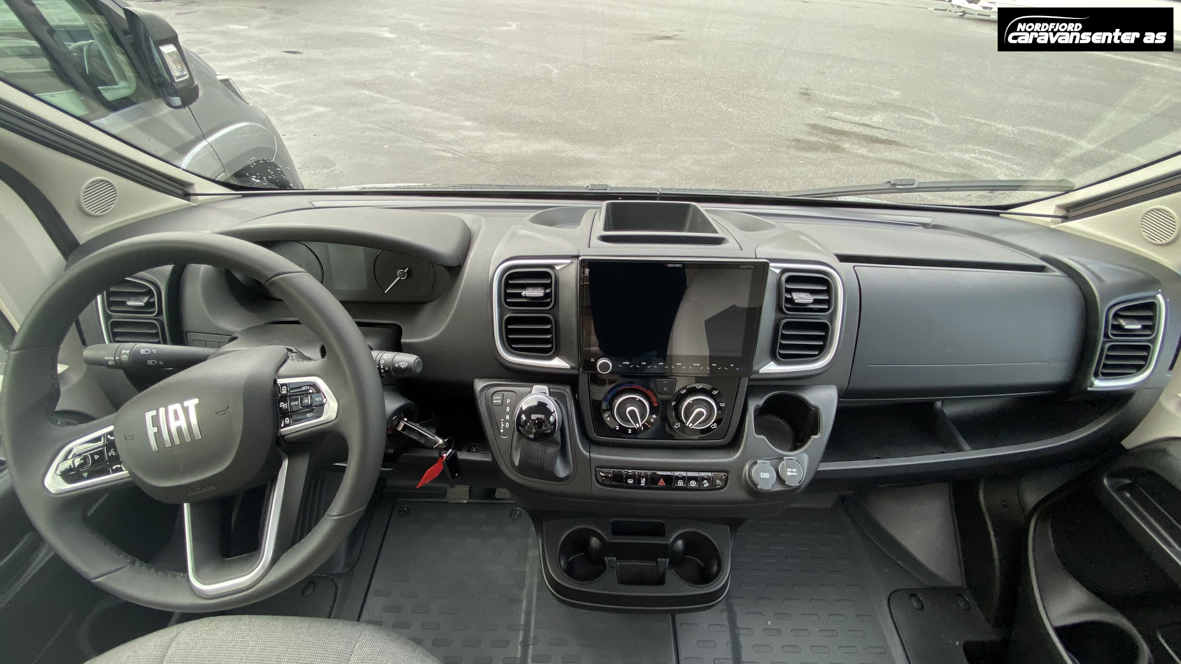 Adria COMPACT DL 60Y - Fiat MultiJet3 140HP (103kW) 35L - Adria