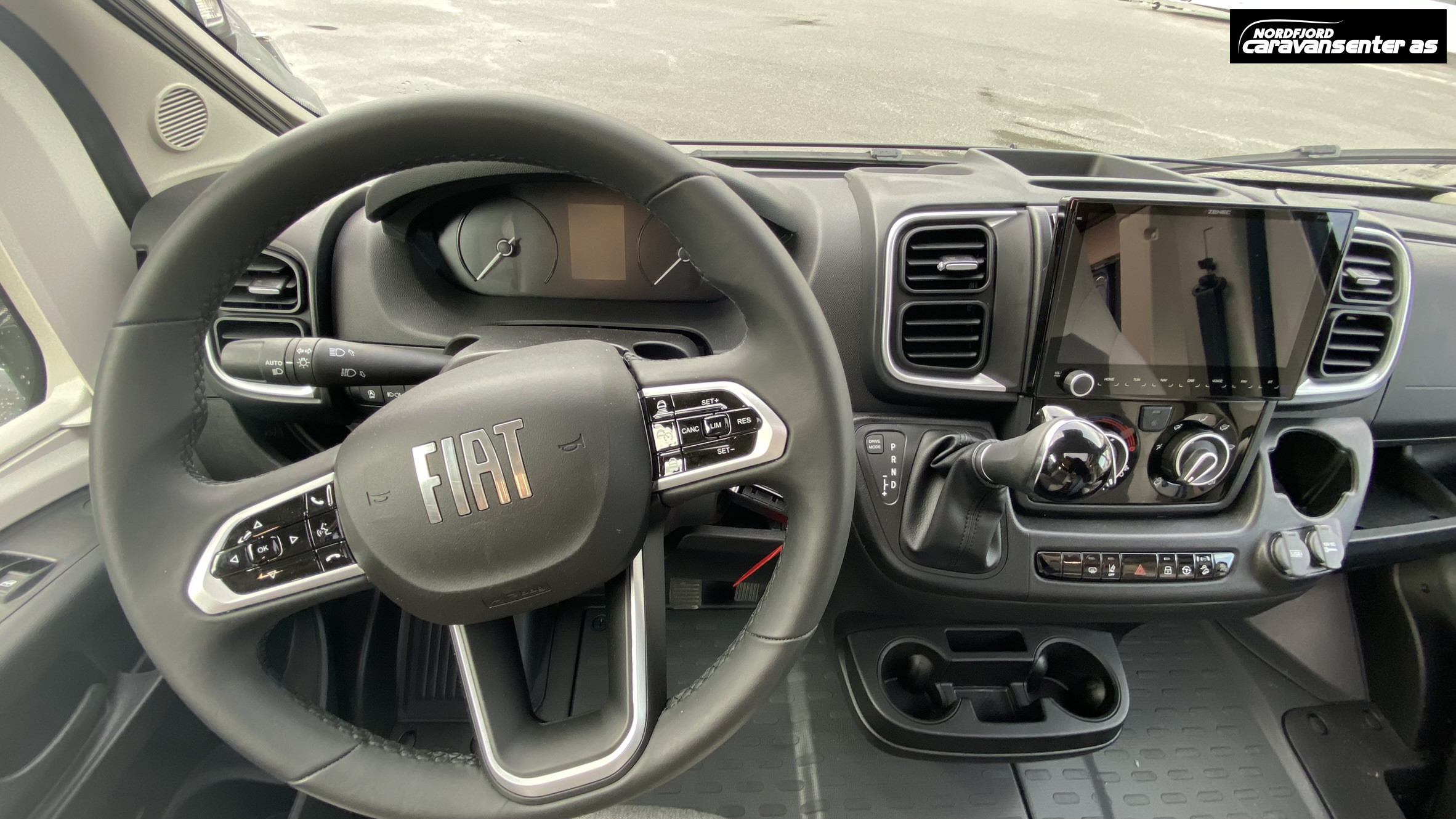 Adria COMPACT DL 60Y - Fiat MultiJet3 140HP (103kW) 35L - Adria