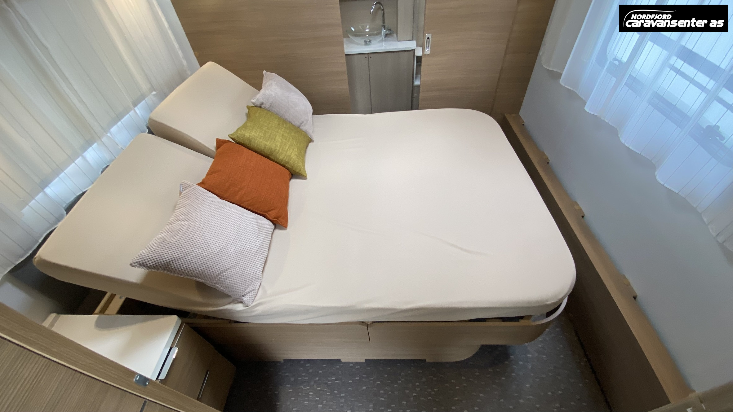 Adria Adora 613UT - Adria