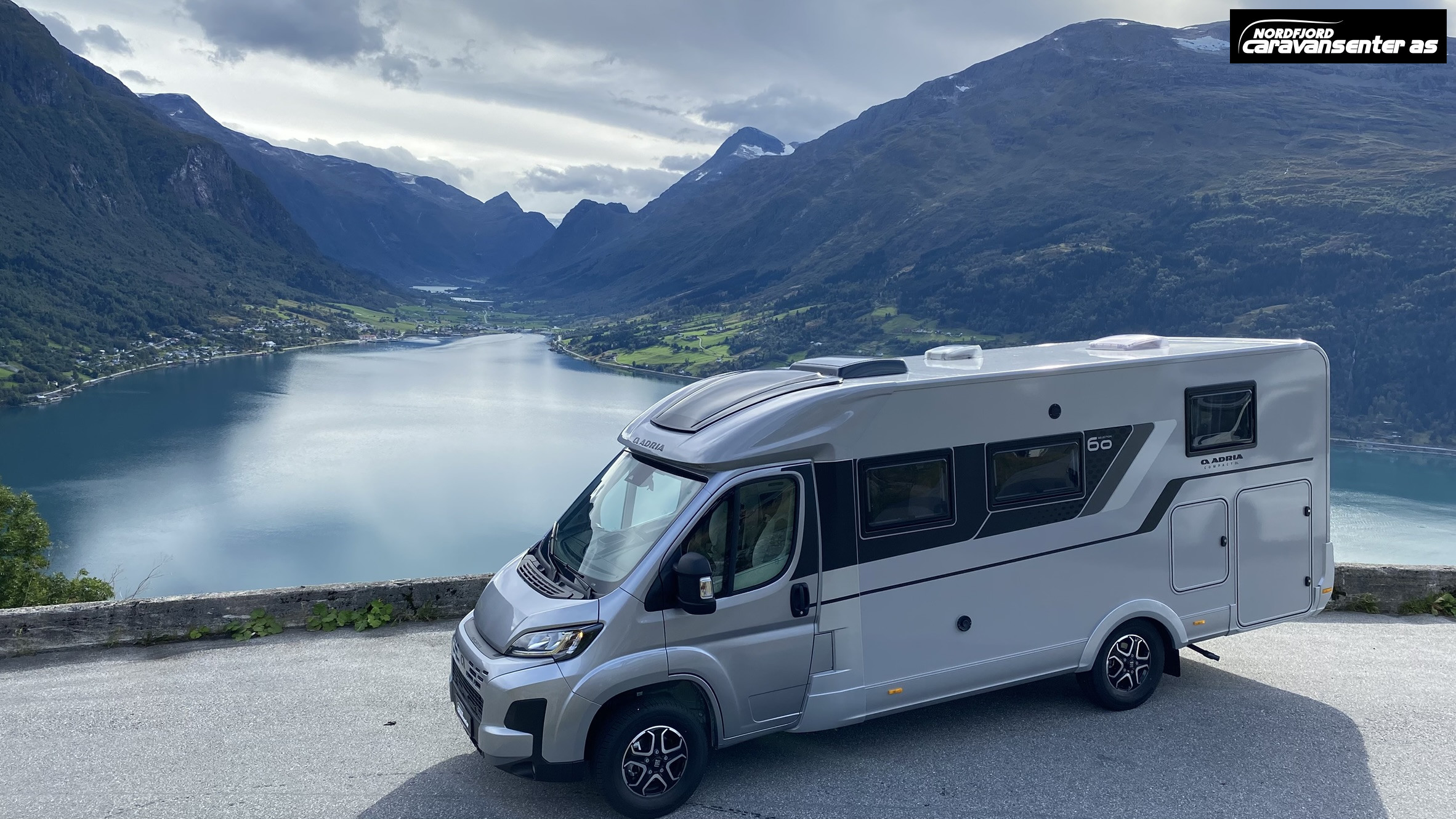 COMPACT DL 60Y - Fiat MultiJet3 140HP (103kW) 35L - Adria