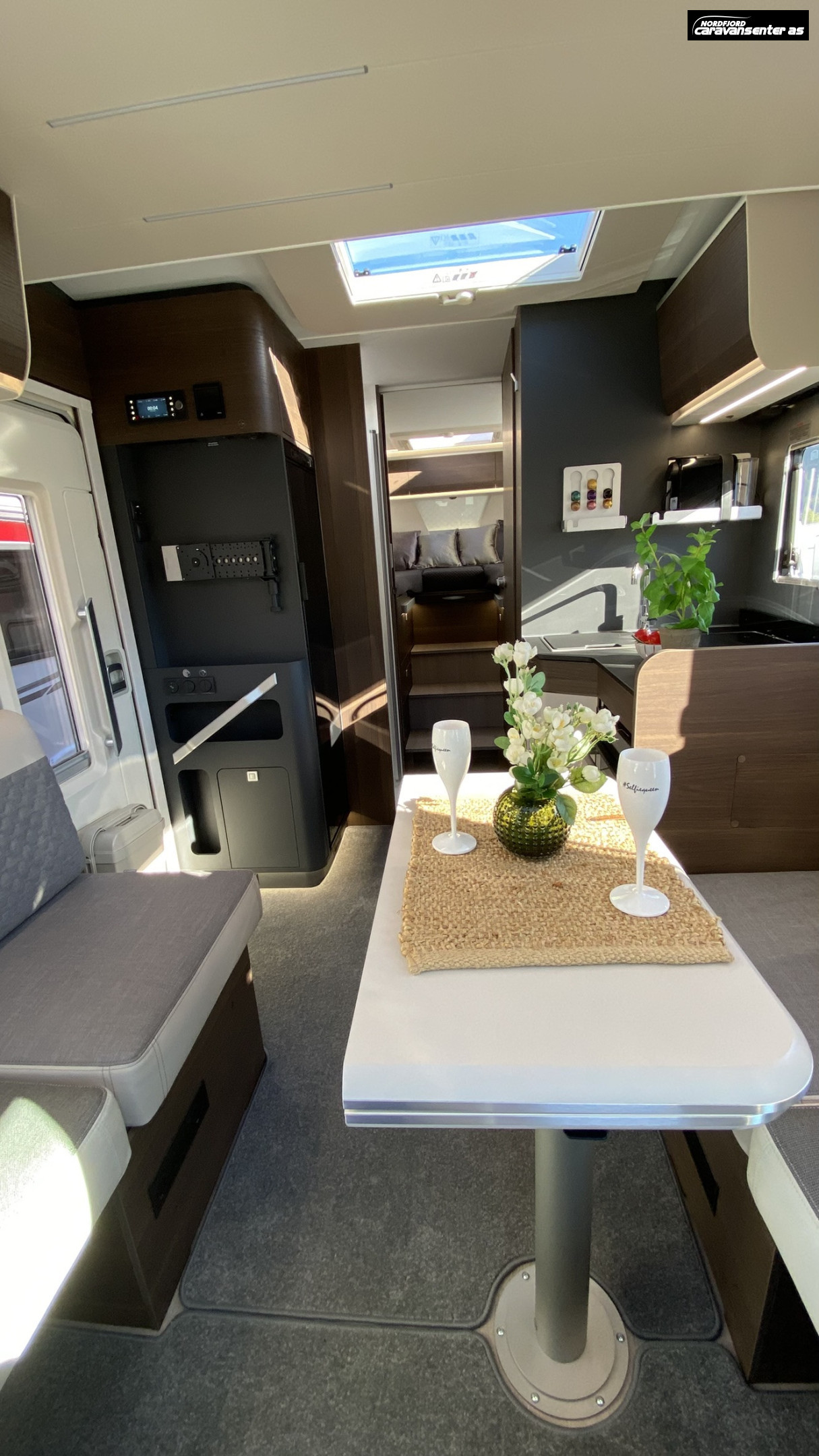 Adria MATRIX SUPREME 670 DL - Fiat MultiJet3 180HP (131 kW) HD 44H - Adria