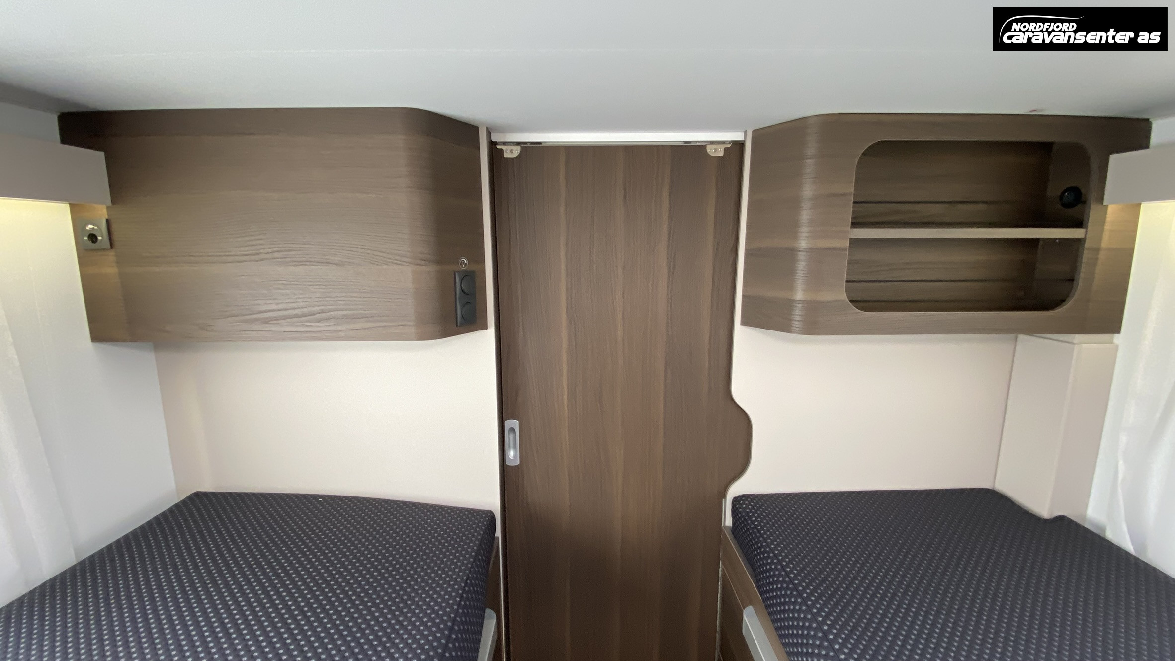 Adria MATRIX SUPREME 670 DL - Fiat MultiJet3 180HP (131 kW) HD 44H - Adria