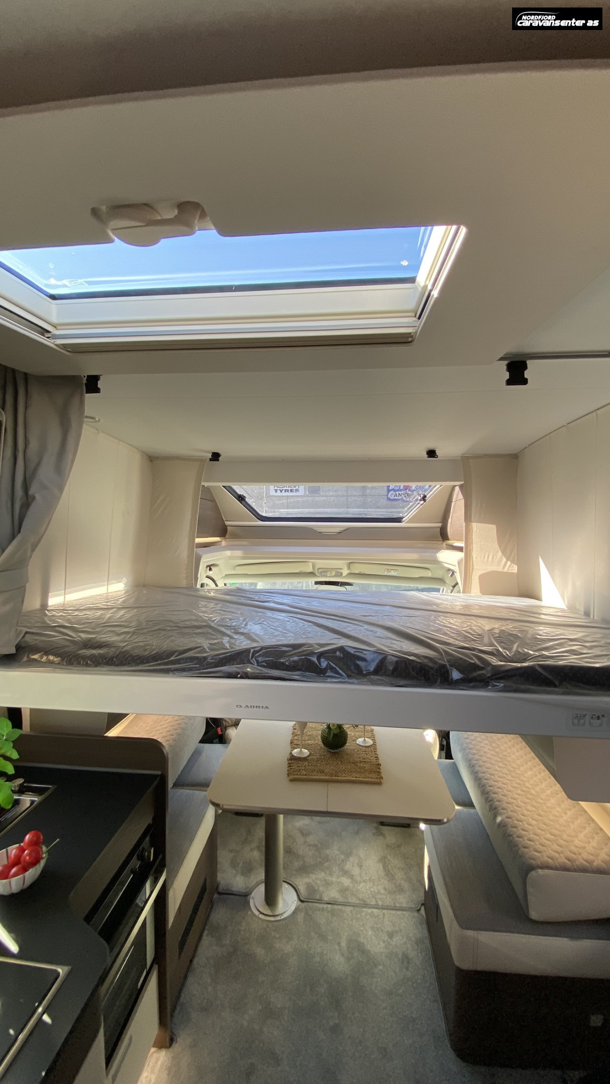 Adria MATRIX SUPREME 670 DL - Fiat MultiJet3 180HP (131 kW) HD 44H - Adria