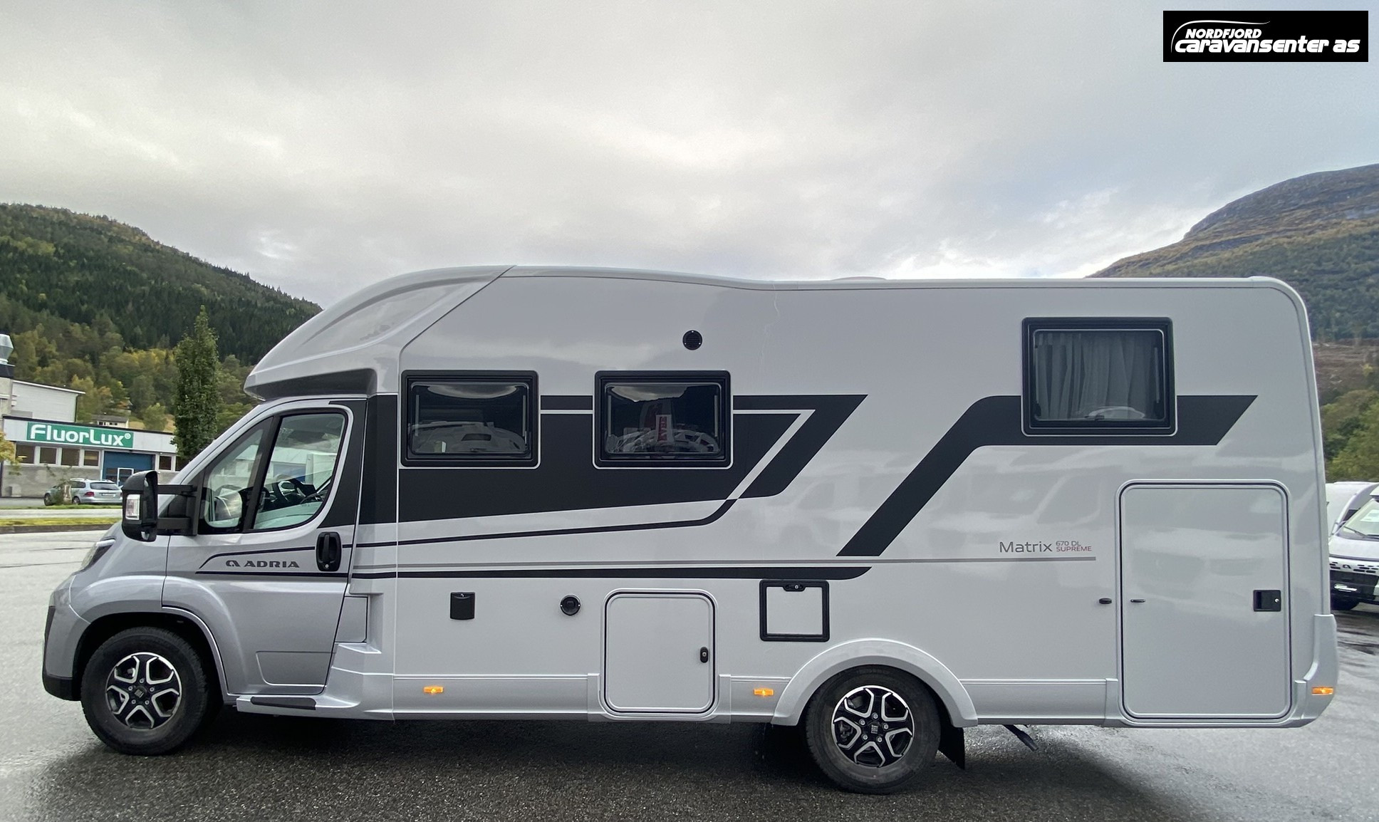 Adria MATRIX SUPREME 670 DL - Fiat MultiJet3 180HP (131 kW) HD 44H - Adria