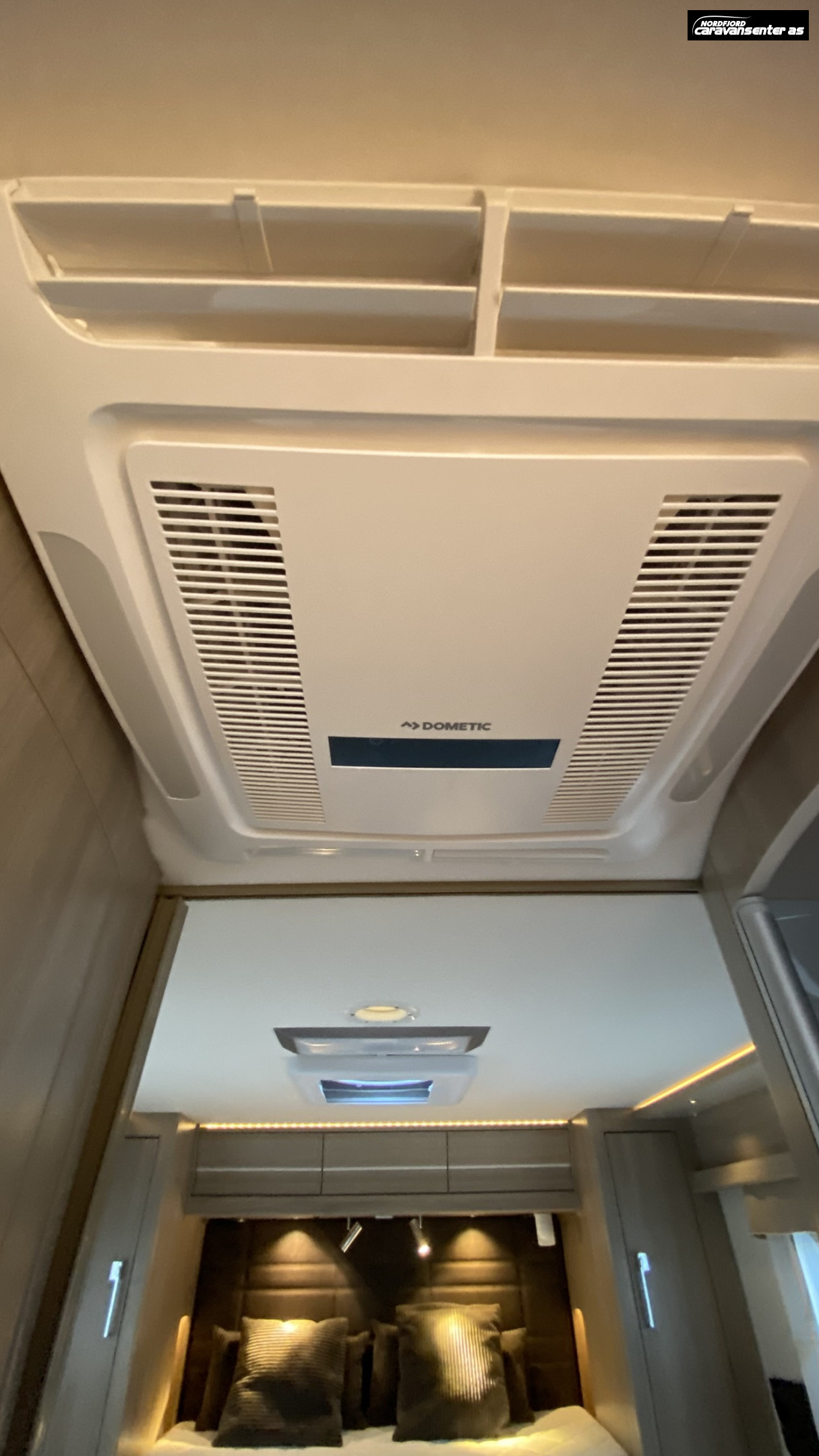 KABE TRAVEL MASTER M I860 LQB - KABE