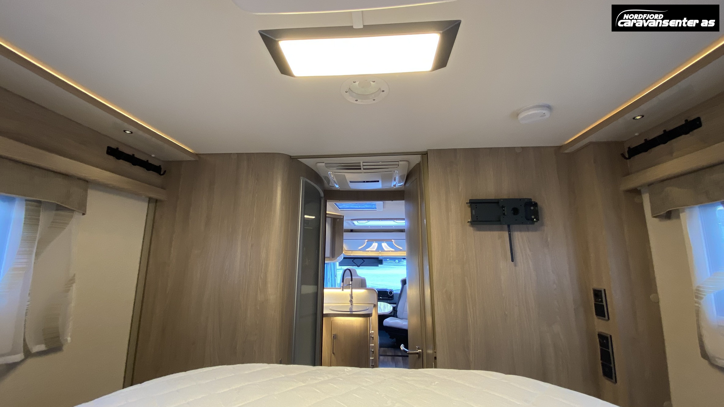 KABE TRAVEL MASTER M I860 LQB - KABE