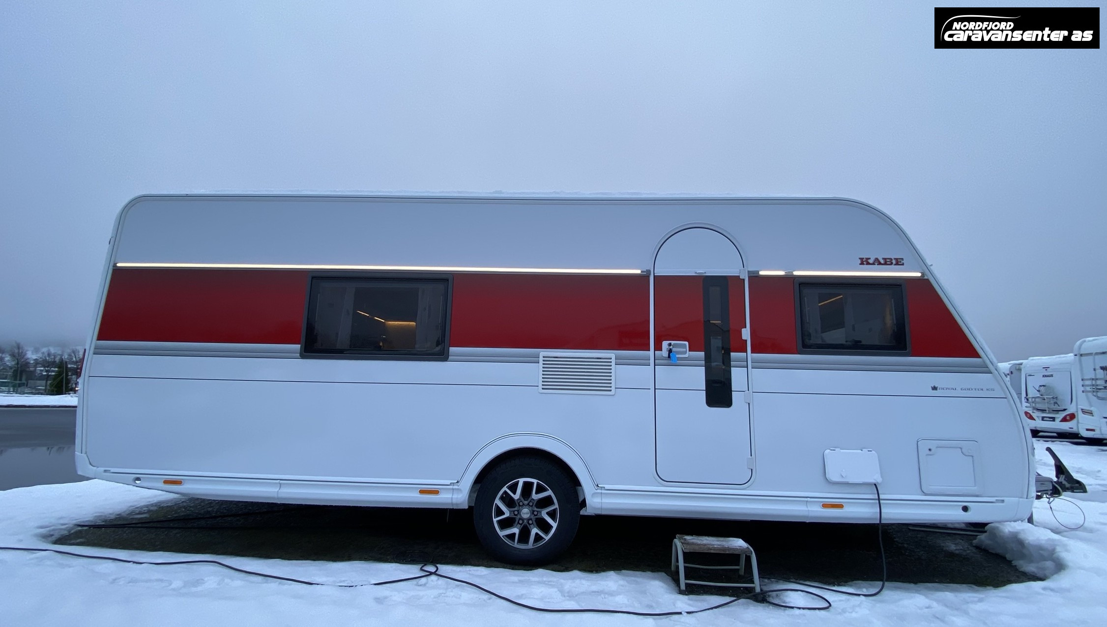 ROYAL 600 TDL KS - KABE